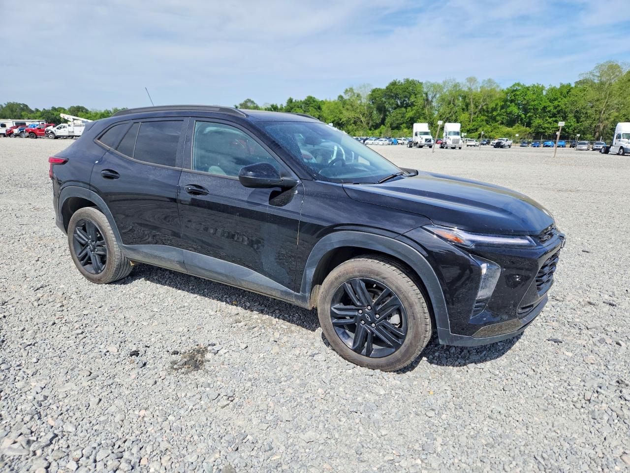 2025 CHEVROLET TRAX