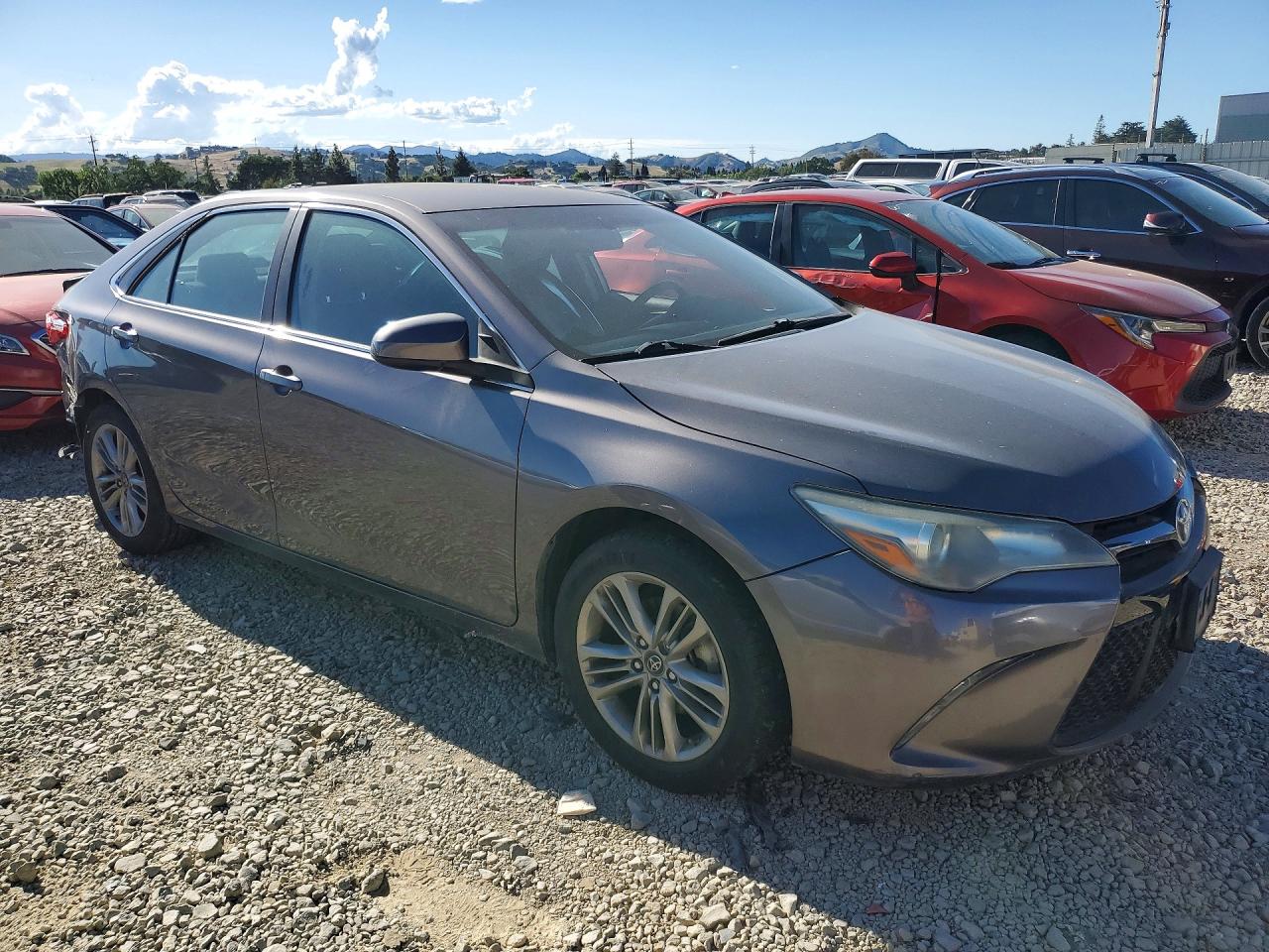 2016 TOYOTA CAMRY