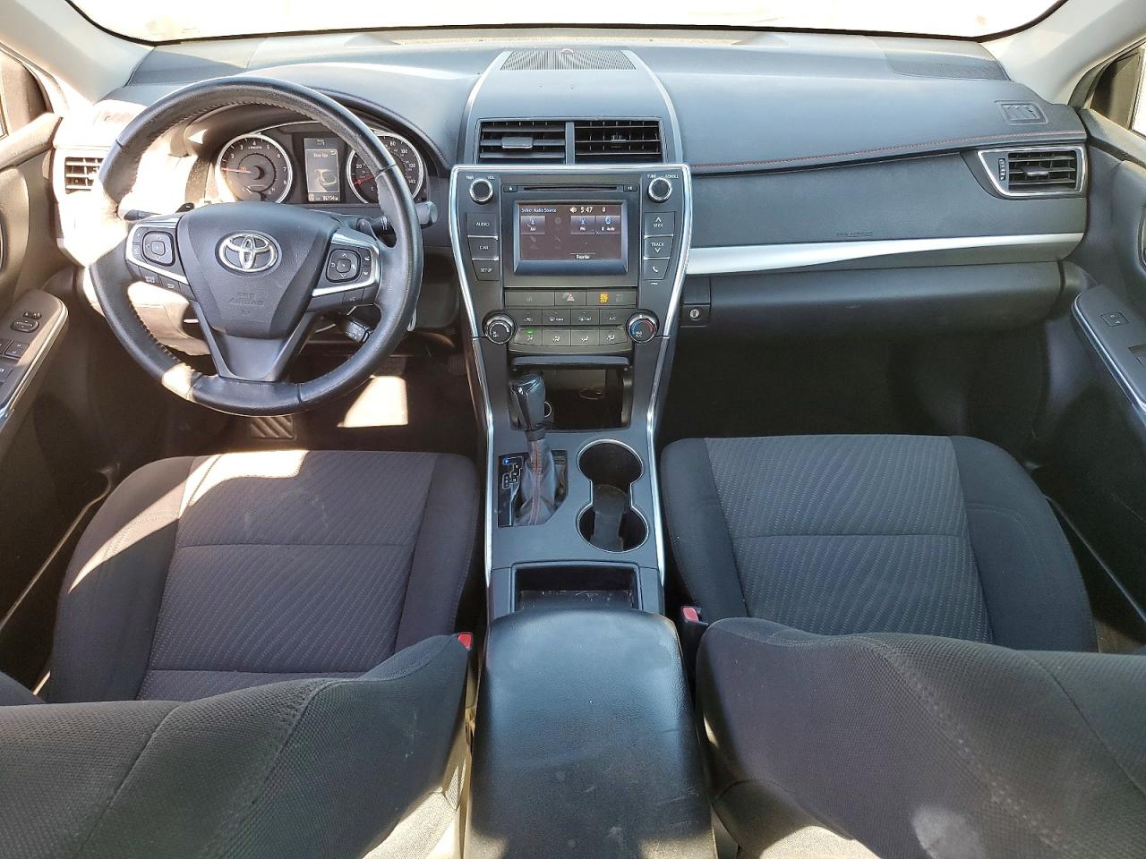 2016 TOYOTA CAMRY