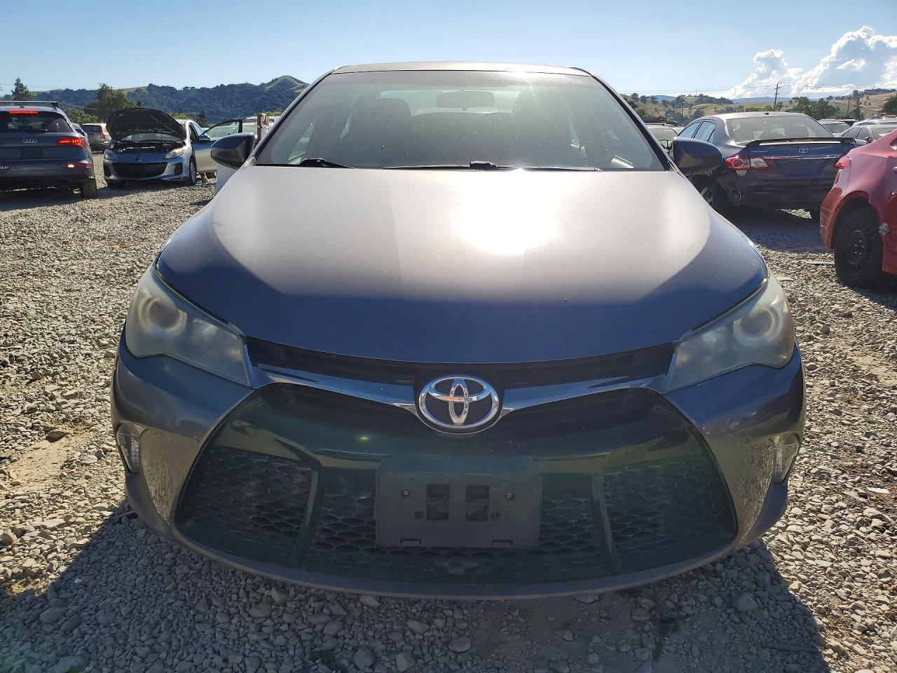 2016 TOYOTA CAMRY