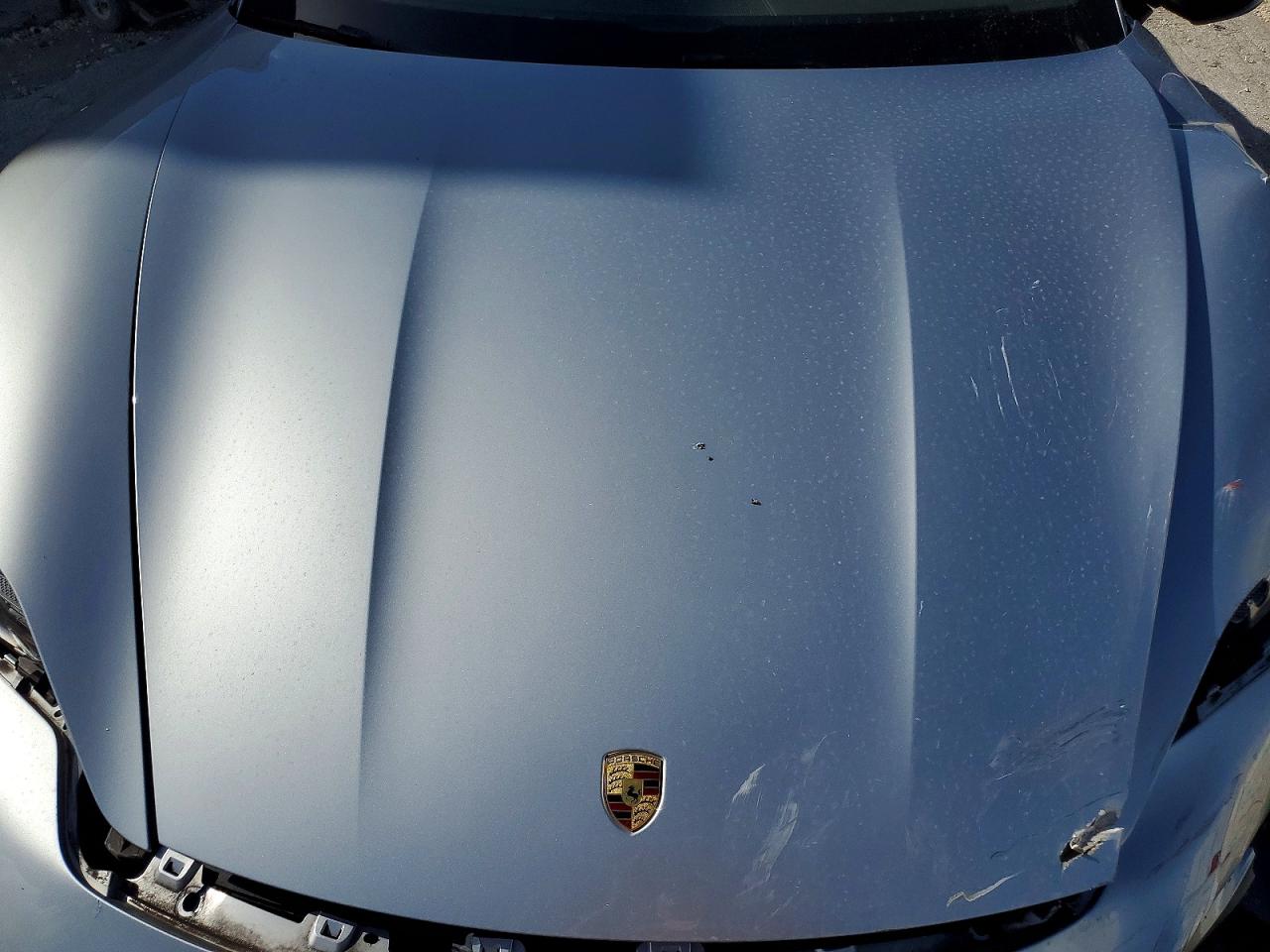 2020 PORSCHE TAYCAN