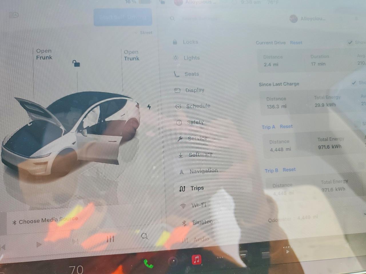 2026 TESLA MODEL Y