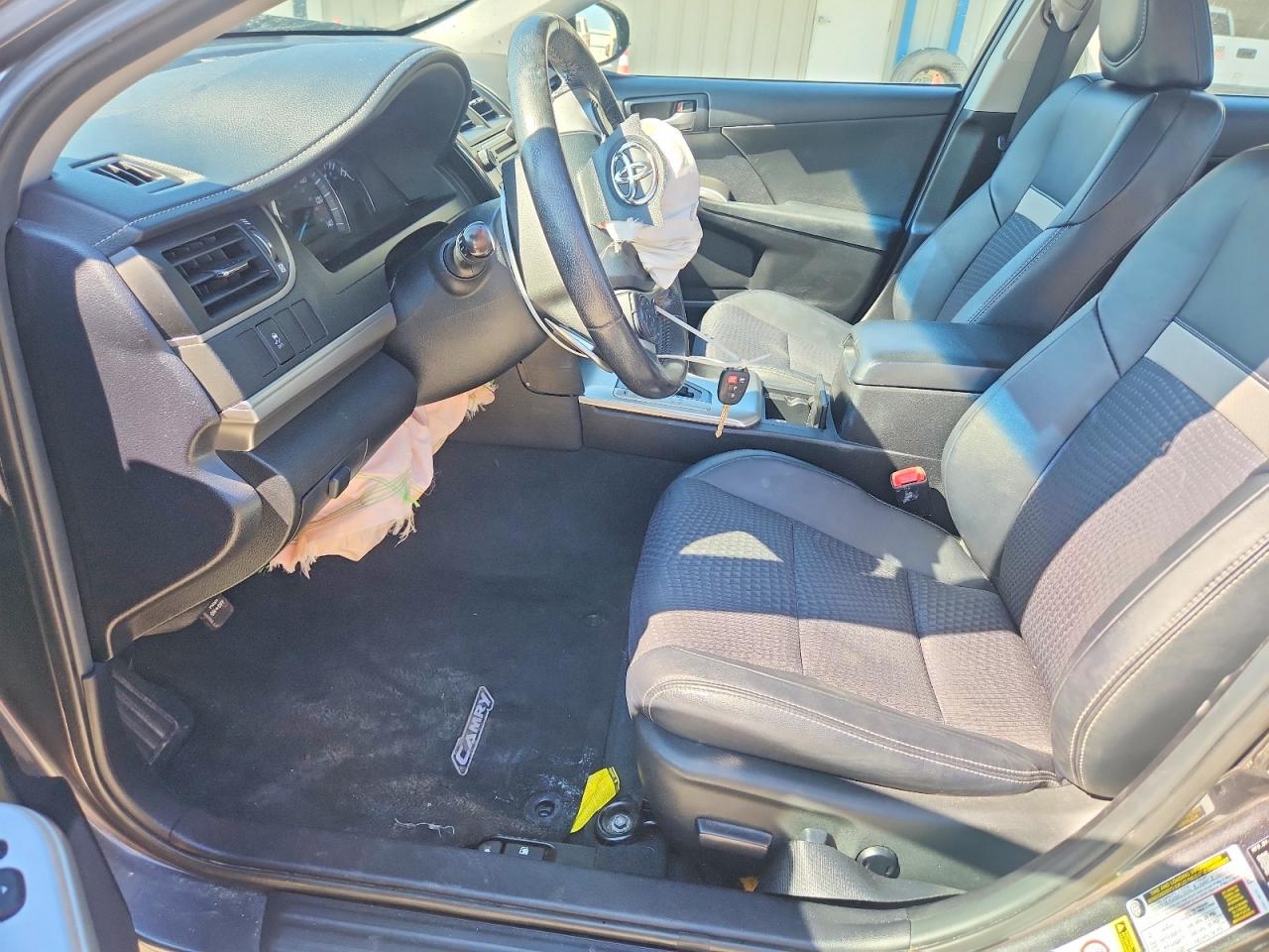 2013 TOYOTA CAMRY