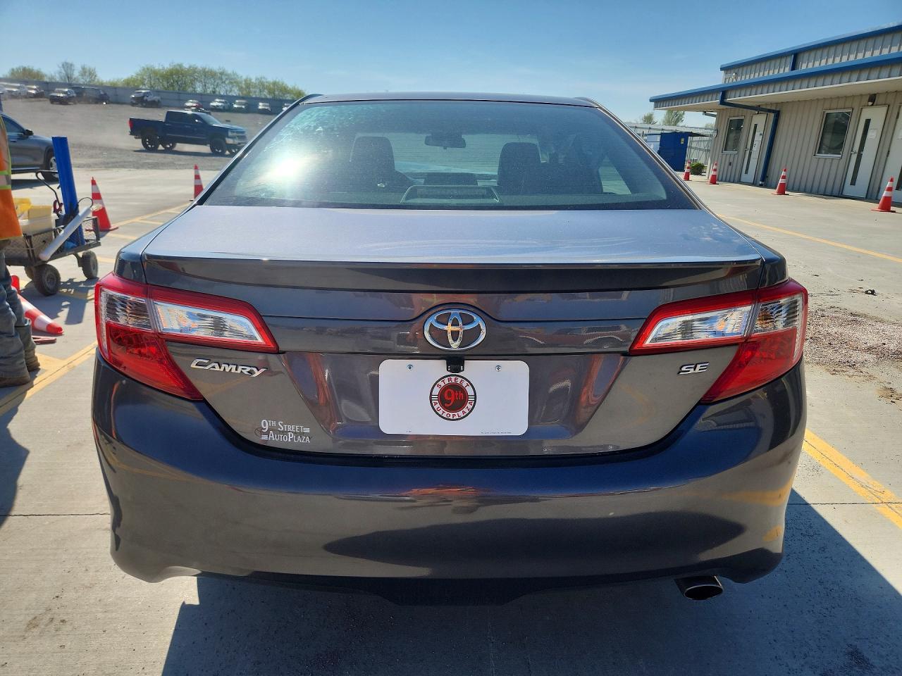 2013 TOYOTA CAMRY