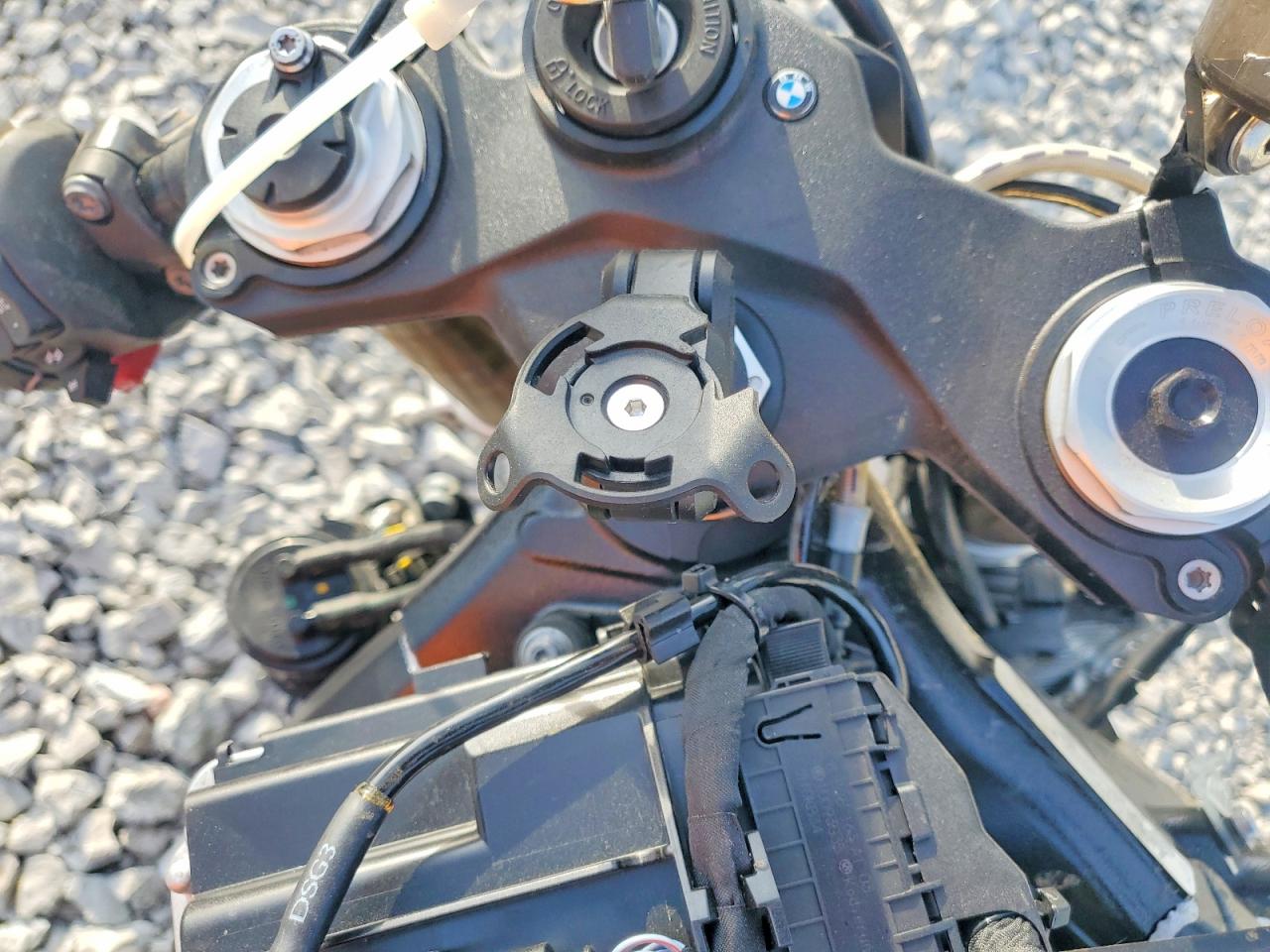 2025 BMW S