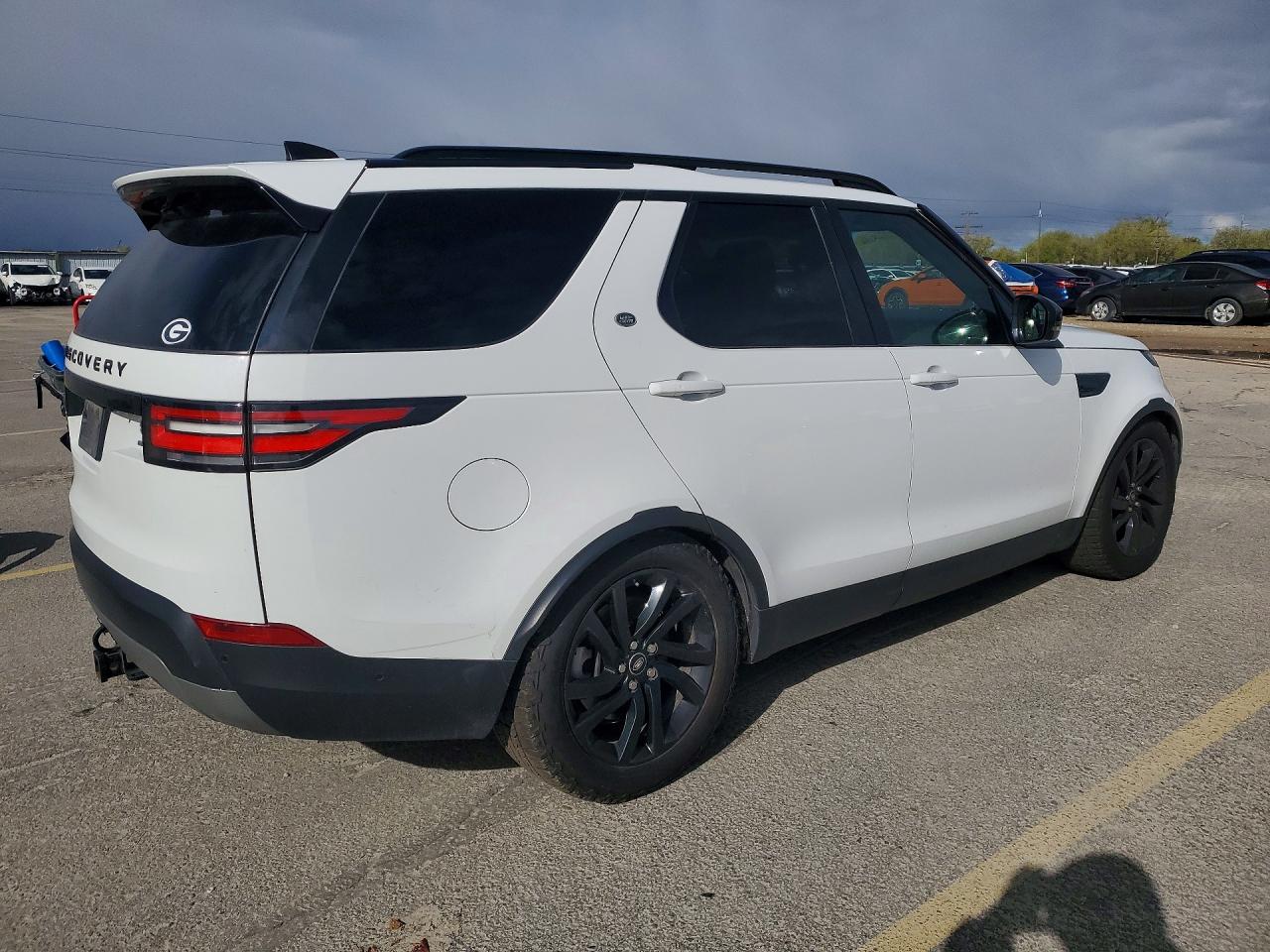 2017 LAND ROVER DISCOVERY