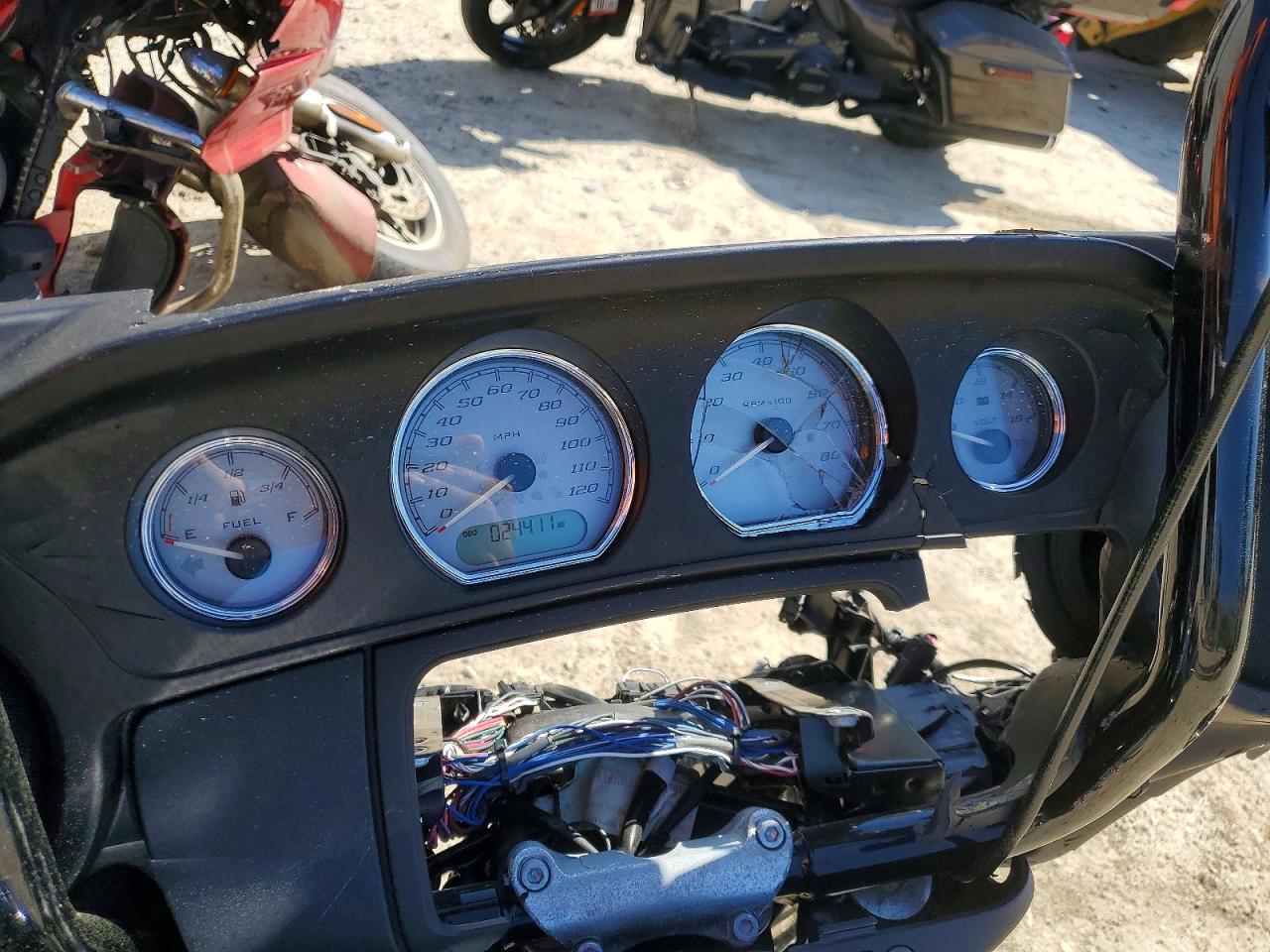 2022 HARLEY DAVIDSON FL