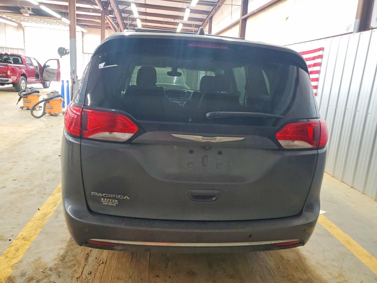 2017 CHRYSLER PACIFICA