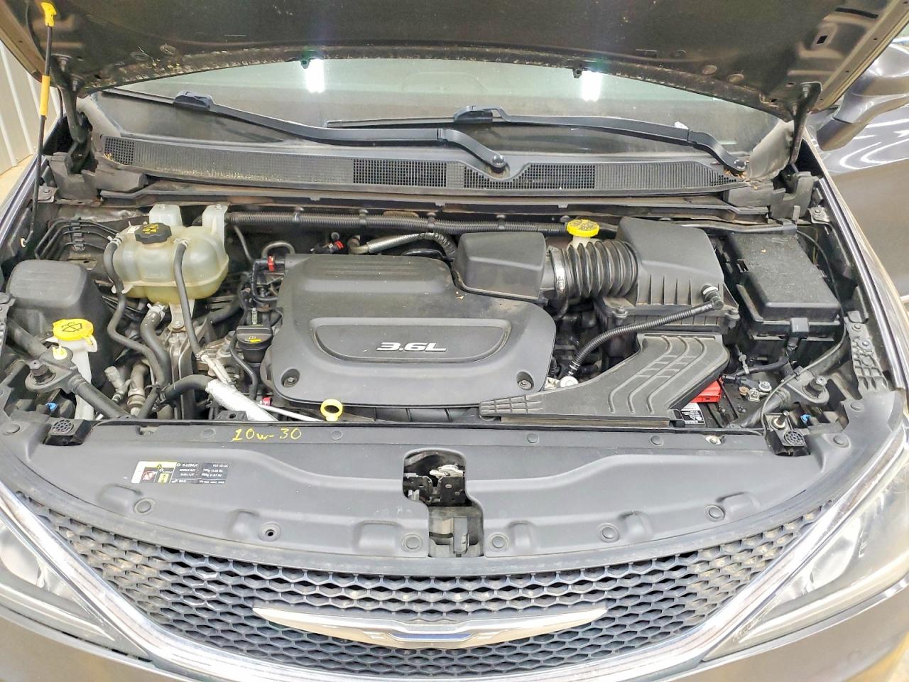 2017 CHRYSLER PACIFICA