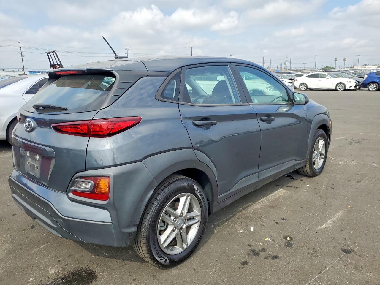 2021 HYUNDAI KONA