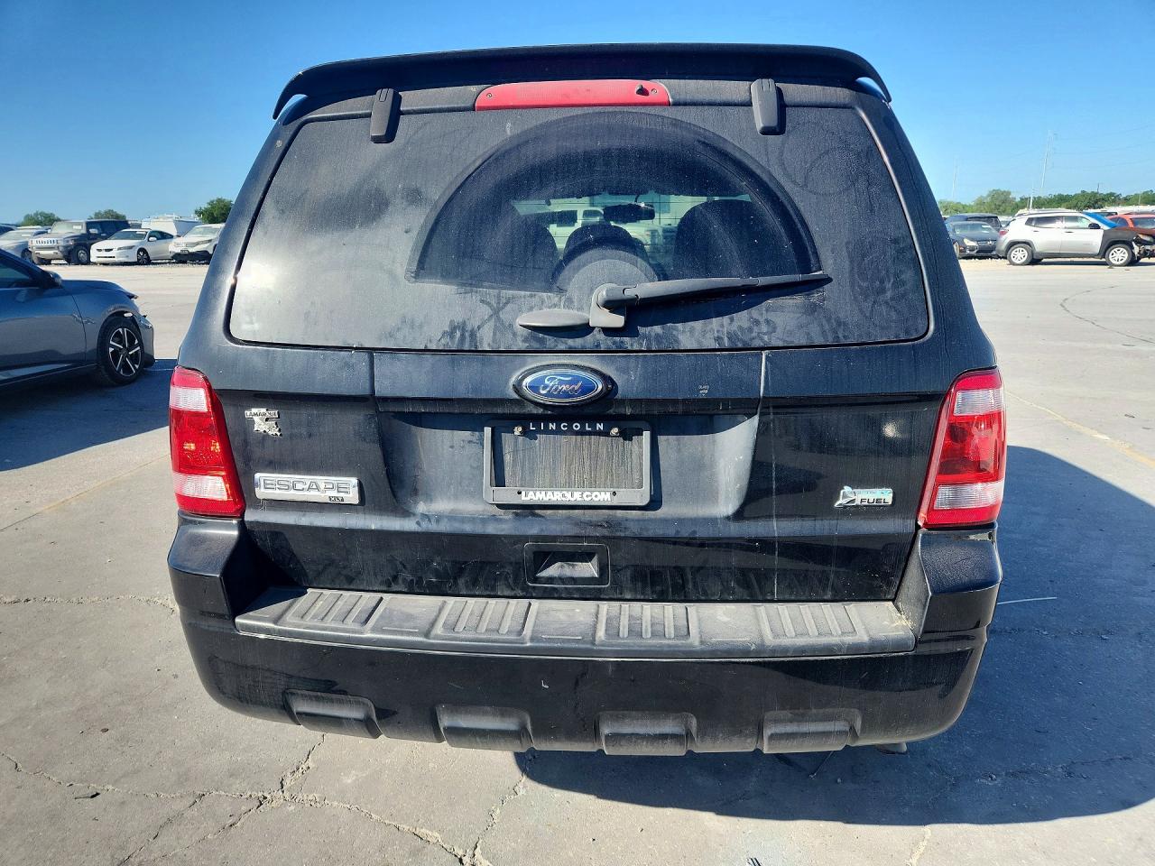 2010 FORD ESCAPE