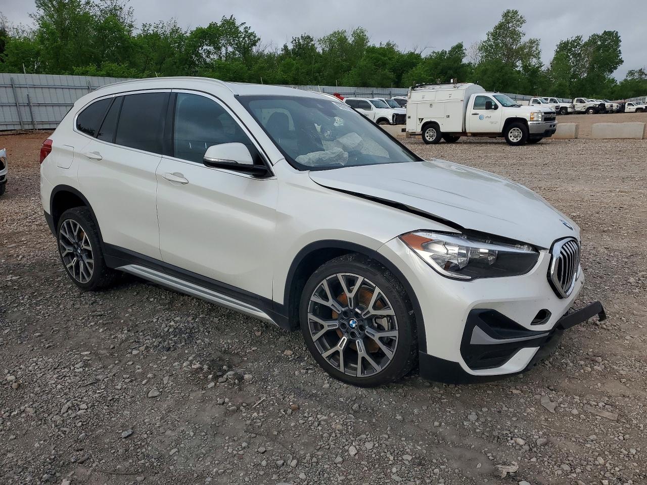 2021 BMW X1