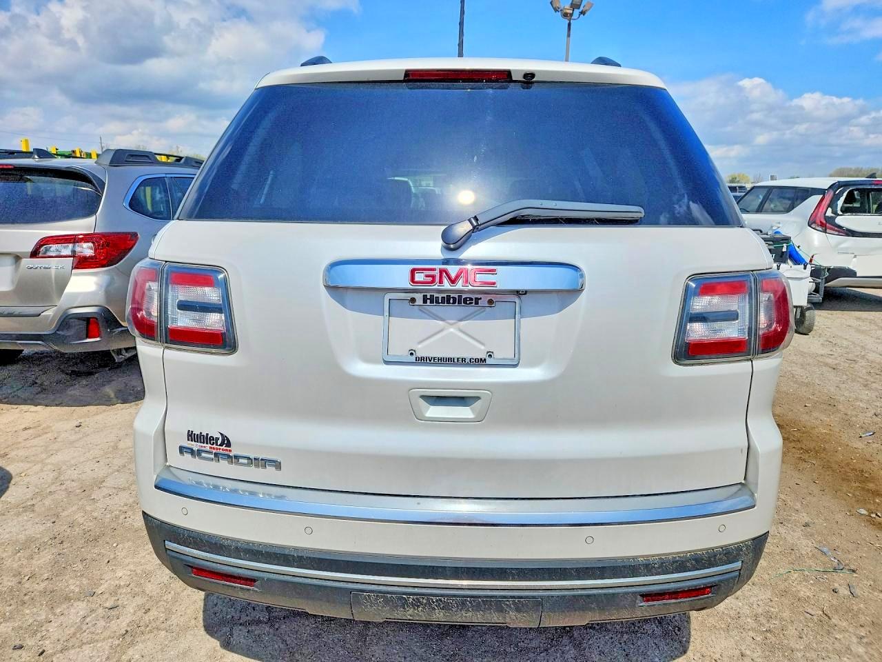 2016 GMC ACADIA