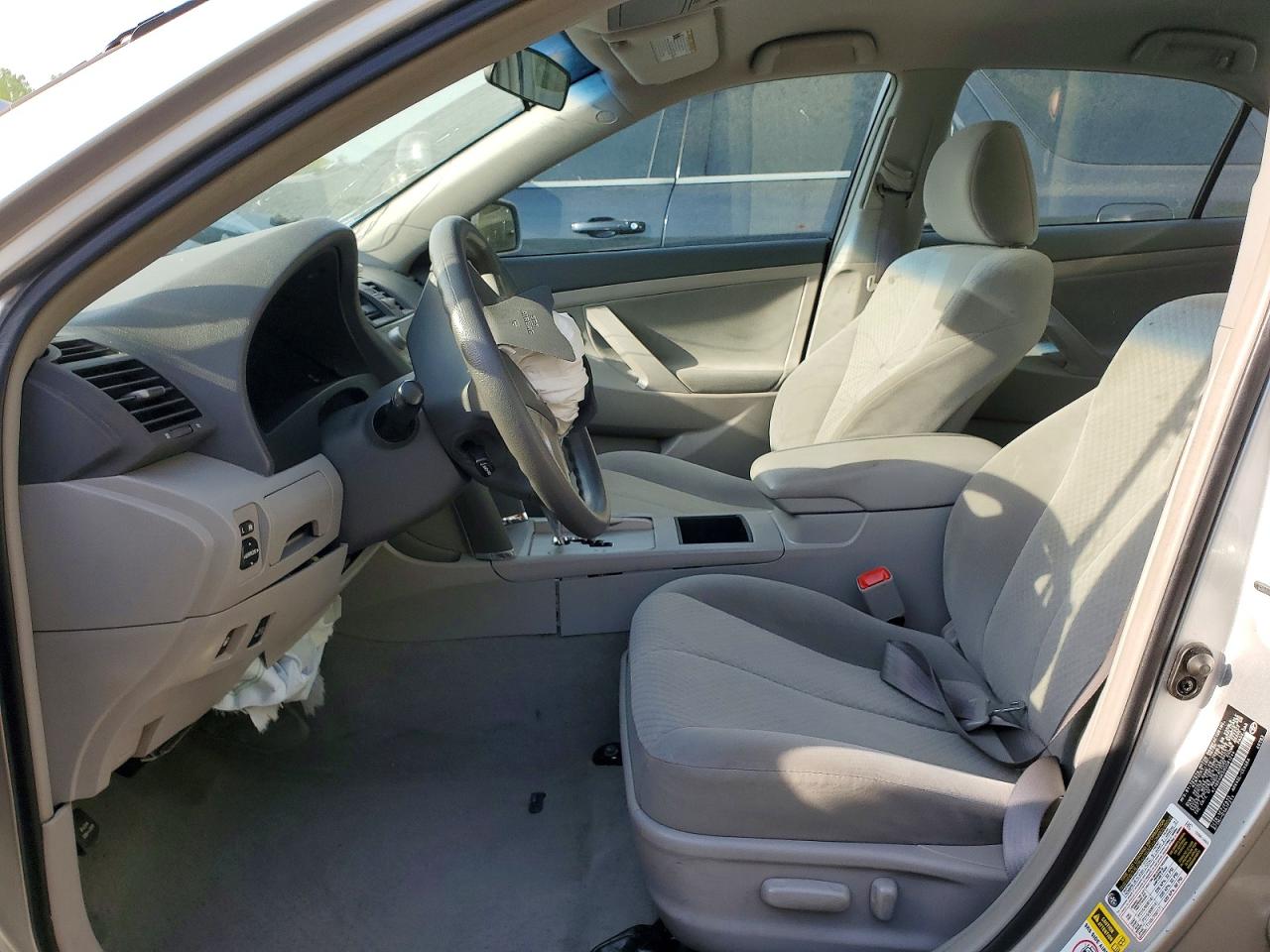2009 TOYOTA CAMRY