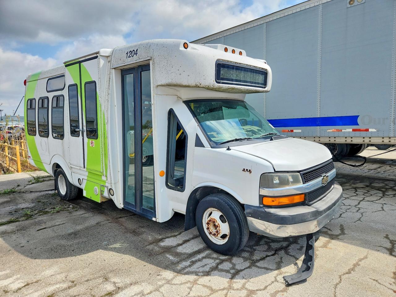 2013 CHEVROLET EXPRESS