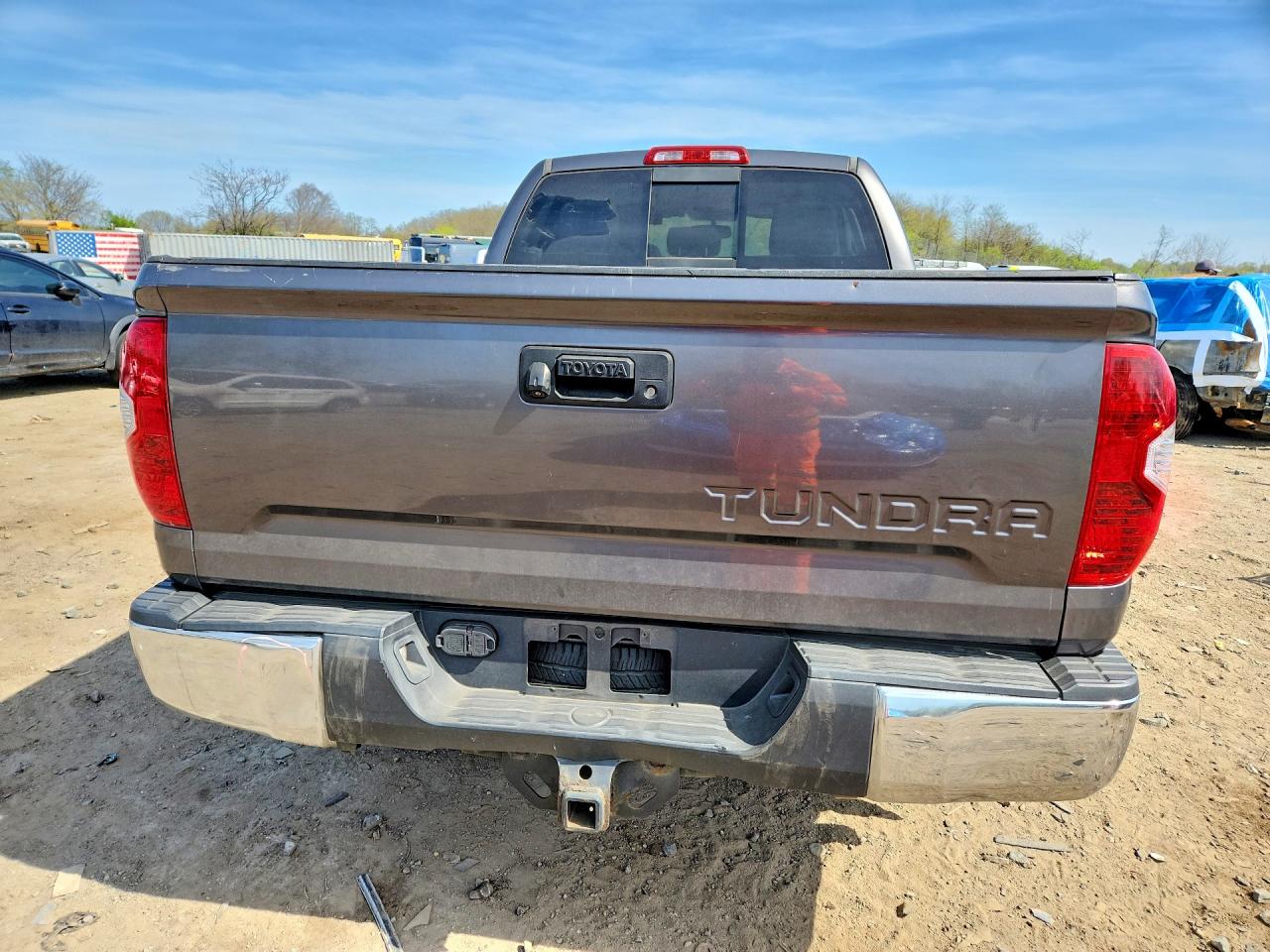 2014 TOYOTA TUNDRA