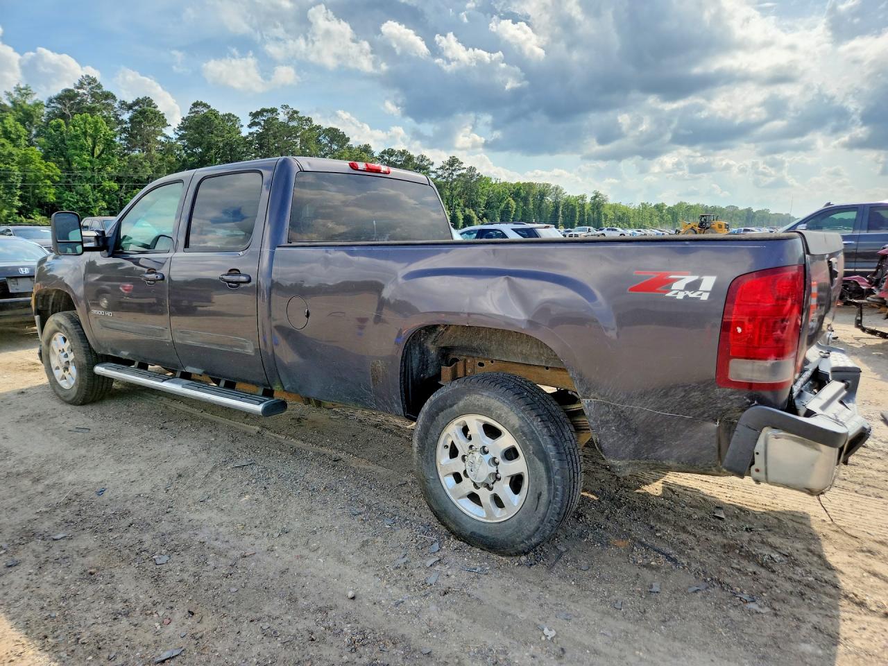 2011 GMC SIERRA