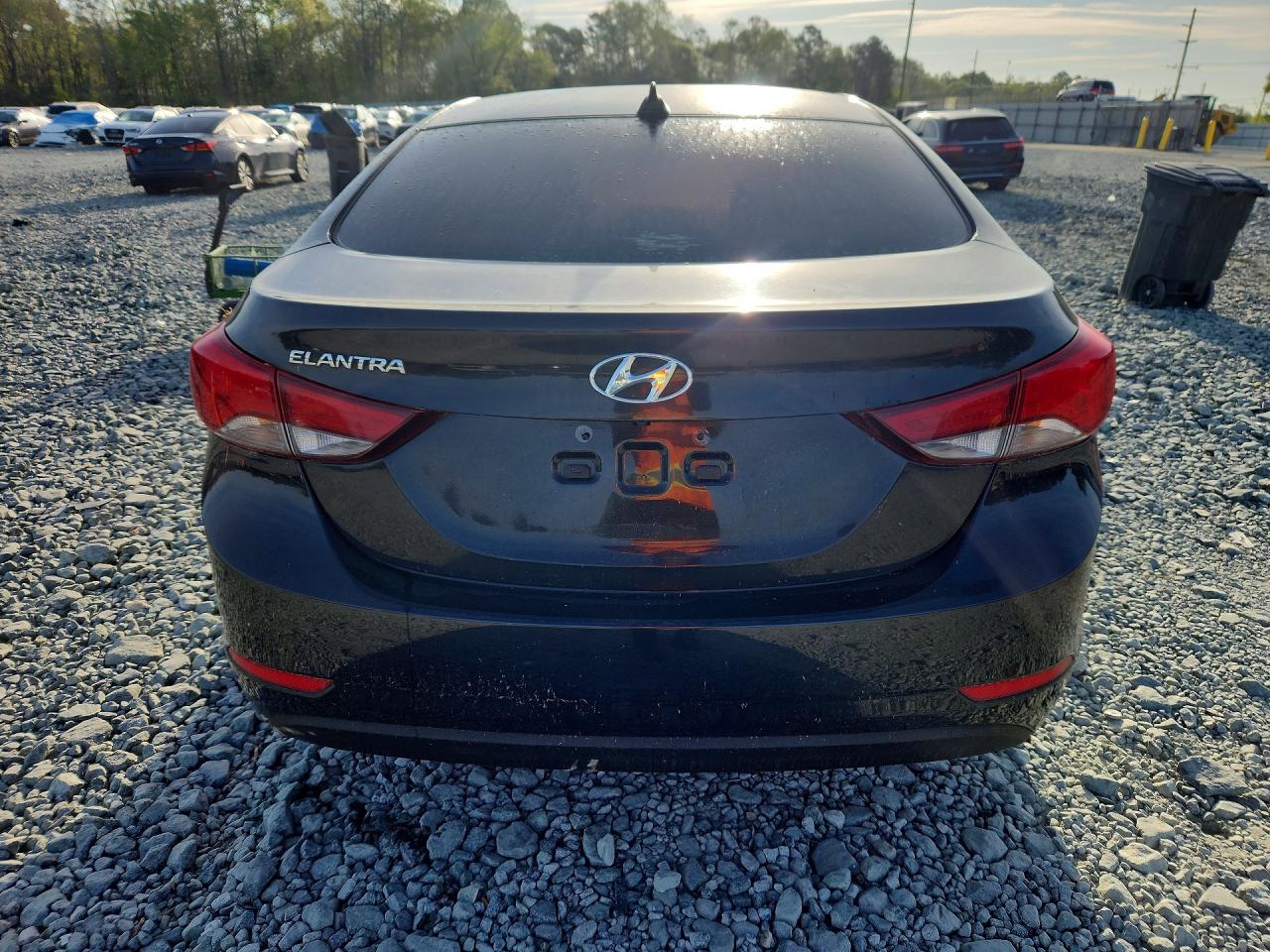 2016 HYUNDAI ELANTRA