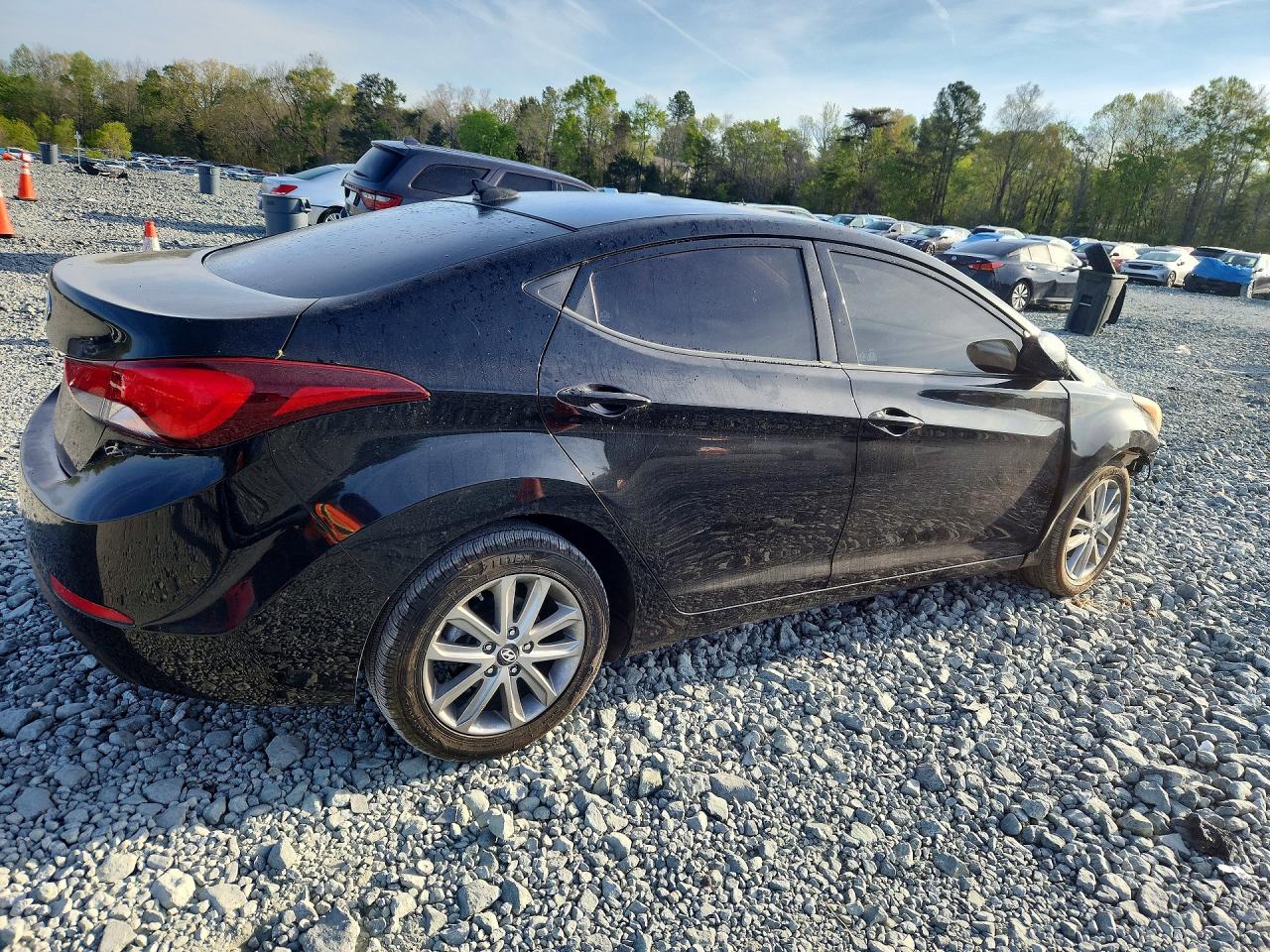 2016 HYUNDAI ELANTRA