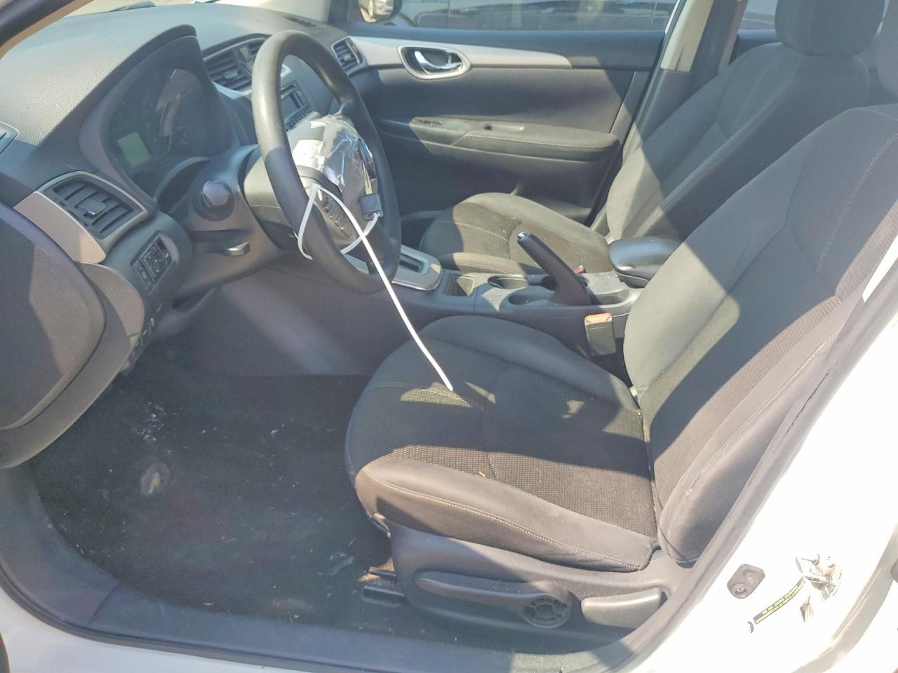 2015 NISSAN SENTRA
