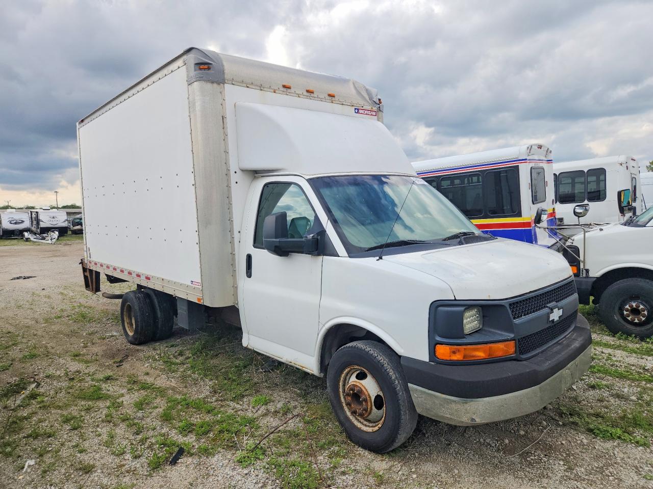 2016 CHEV EXPRESS