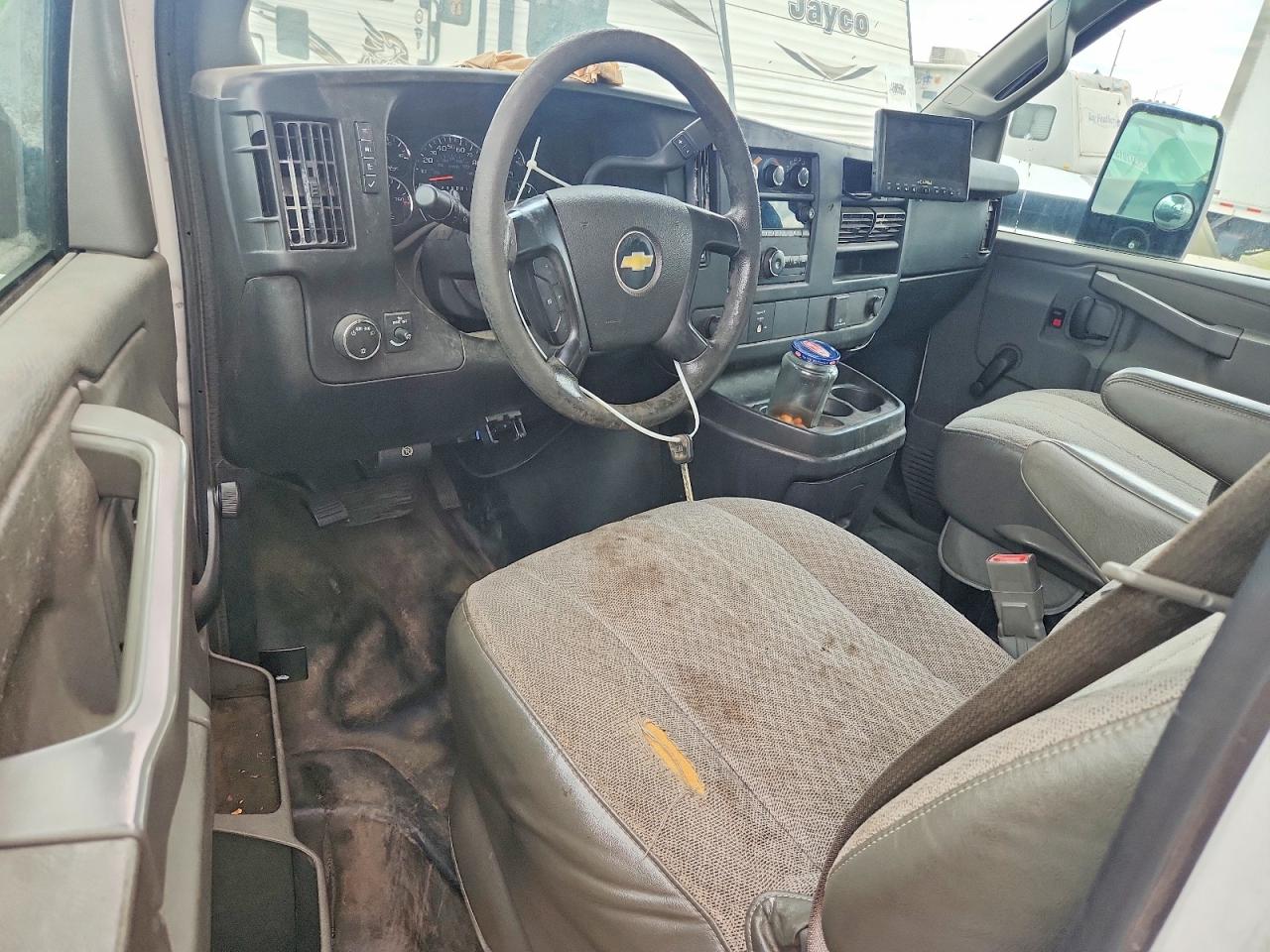 2016 CHEV EXPRESS