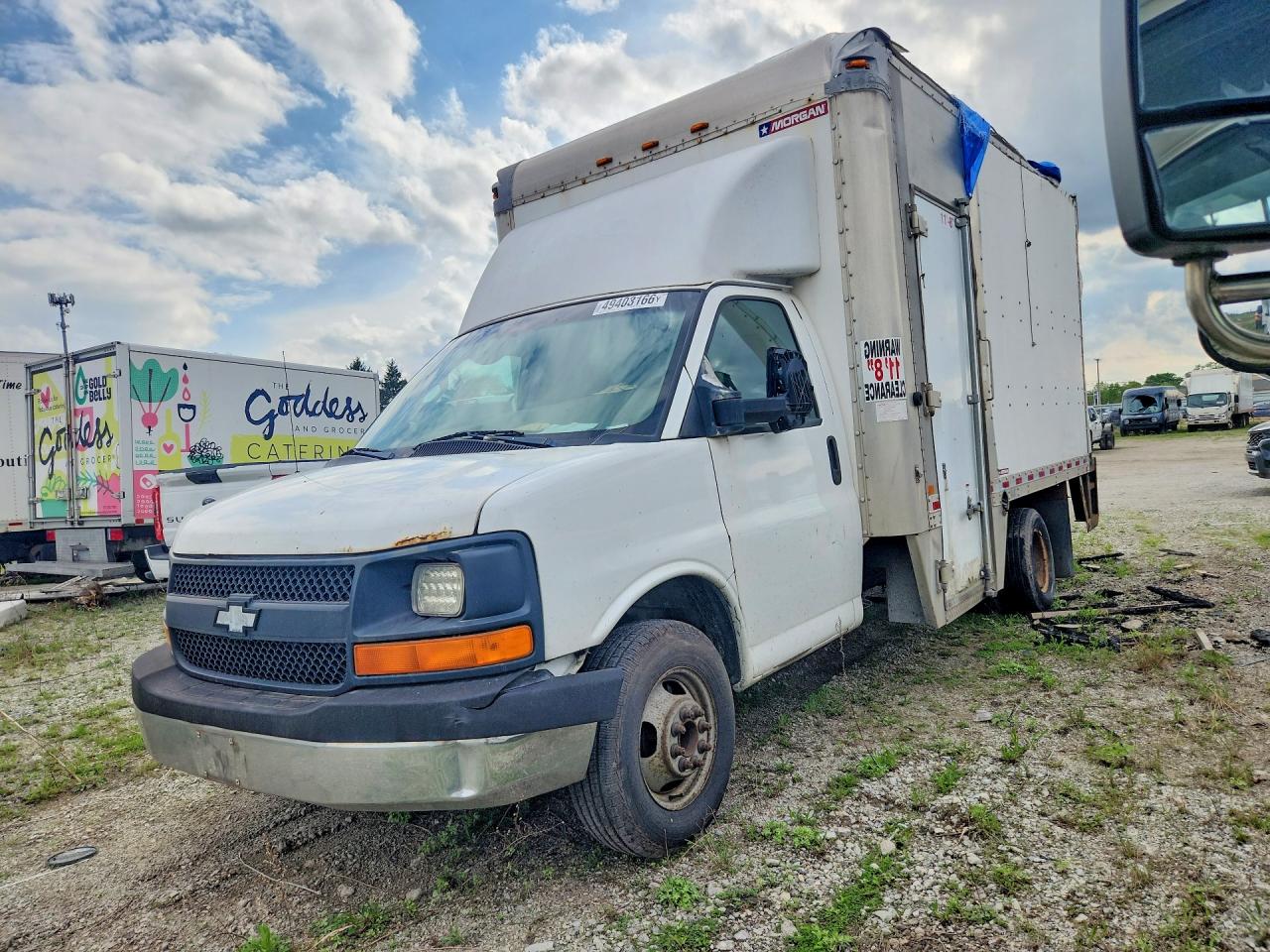 2016 CHEV EXPRESS