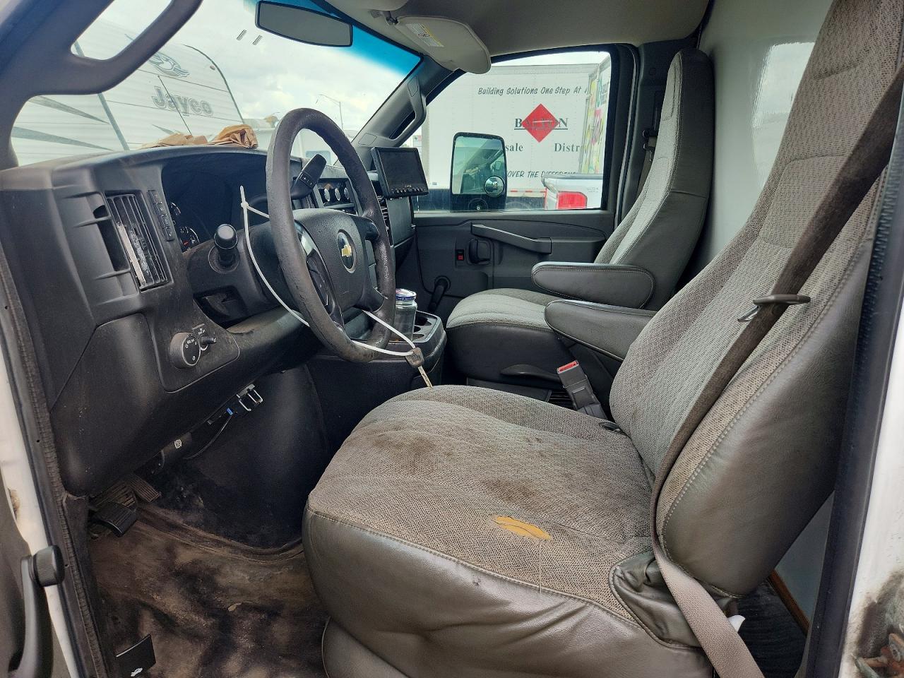 2016 CHEV EXPRESS