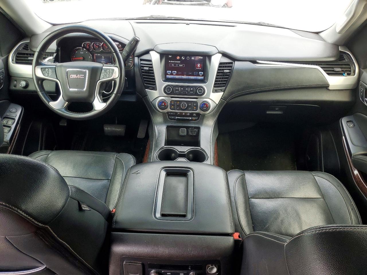 2016 GMC YUKON
