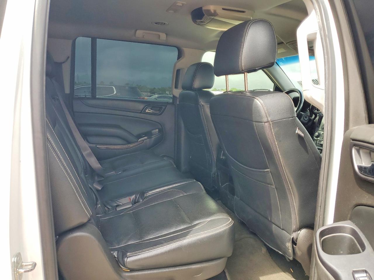 2016 GMC YUKON