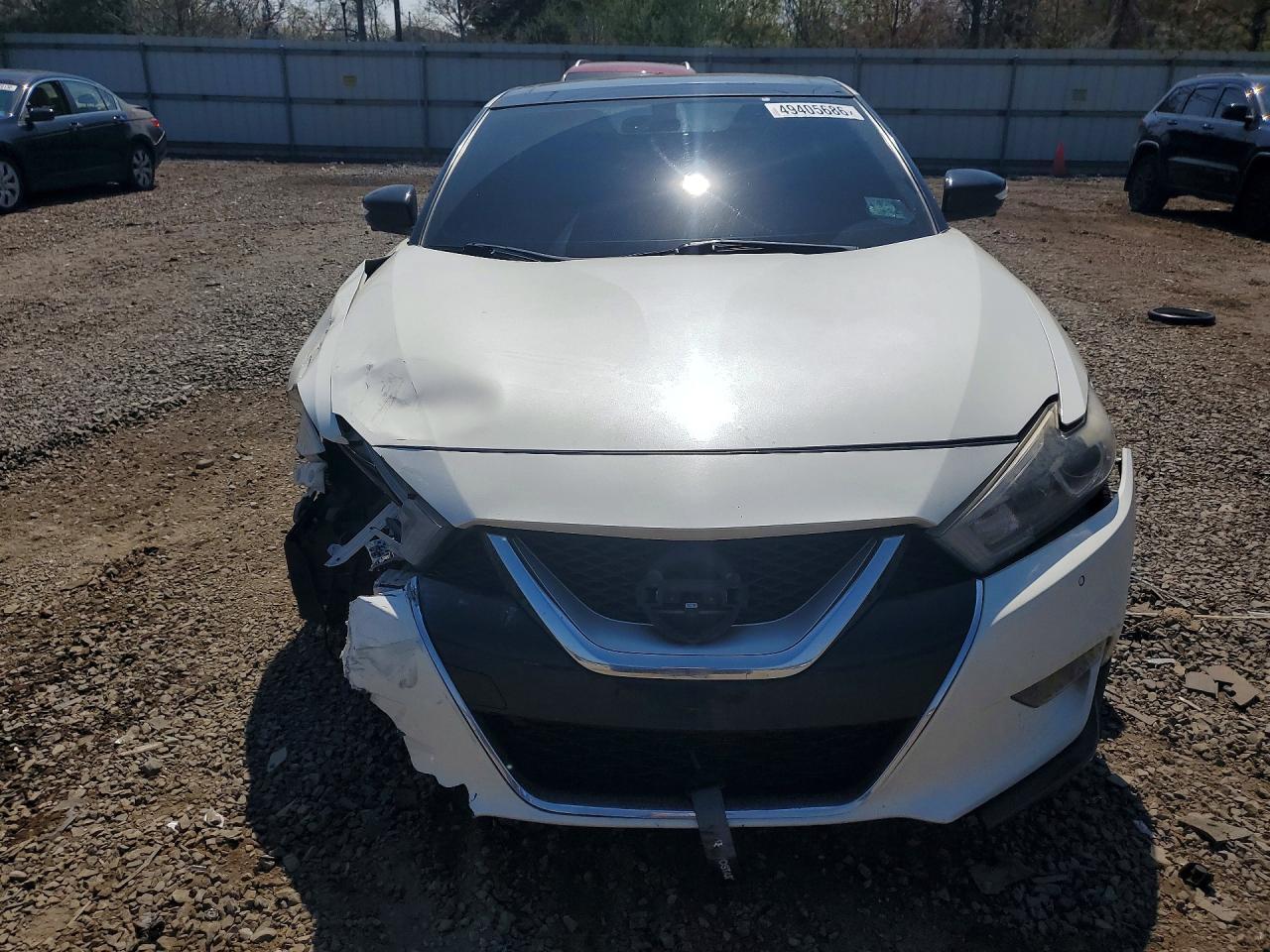 2017 NISSAN MAXIMA