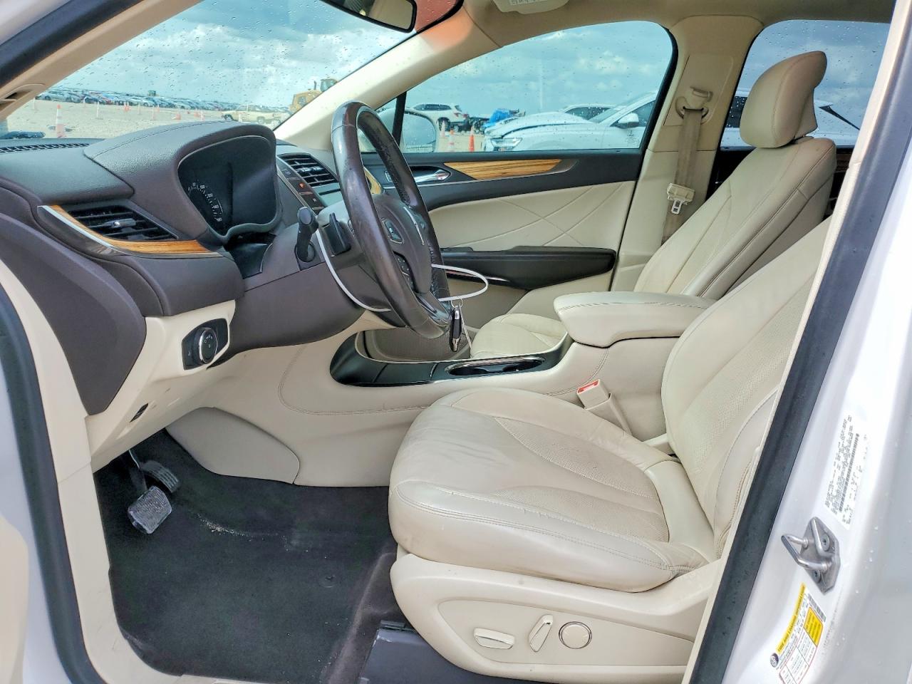 2015 LINCOLN MKZ