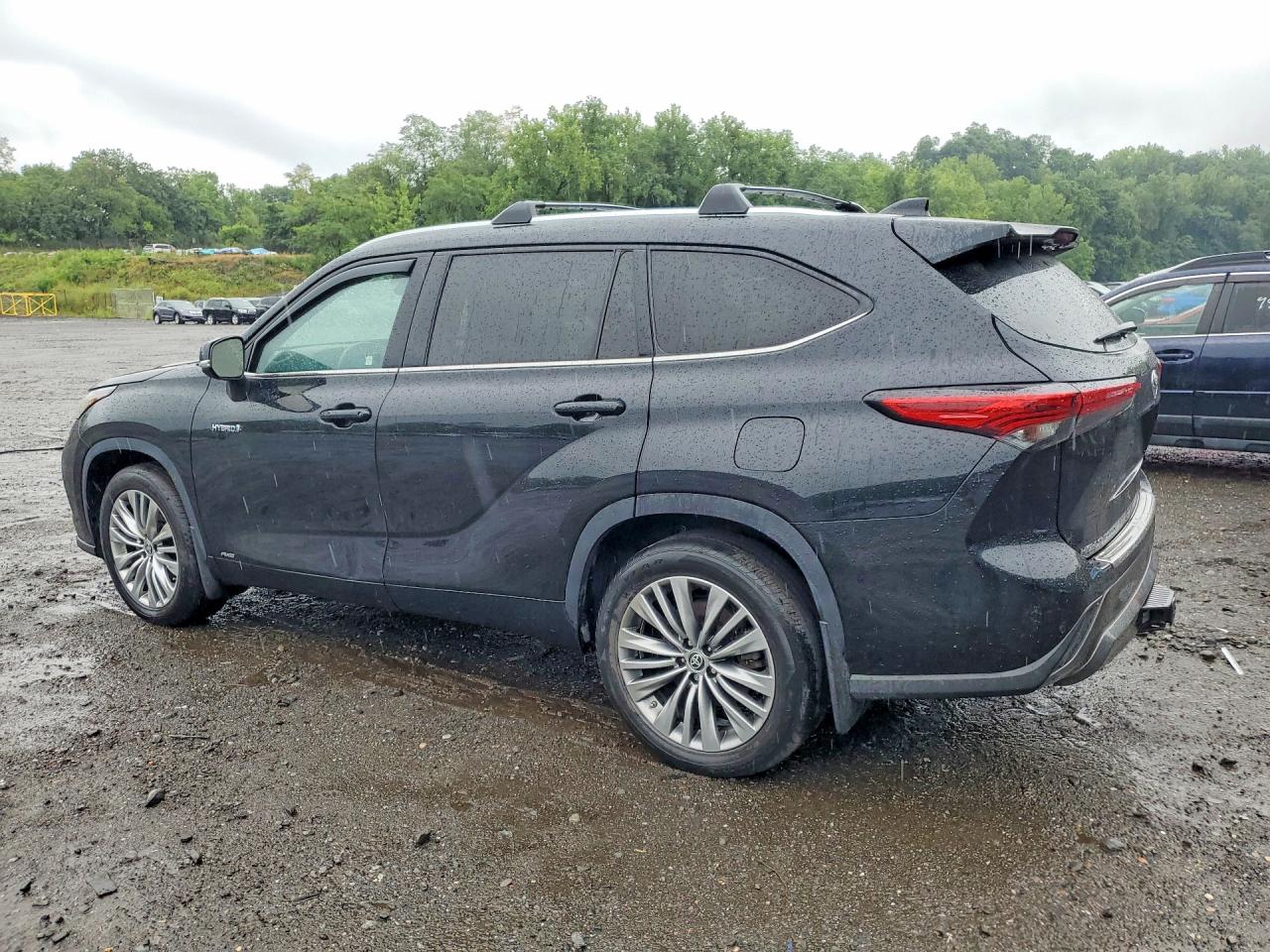 2021 TOYOTA HIGHLANDER