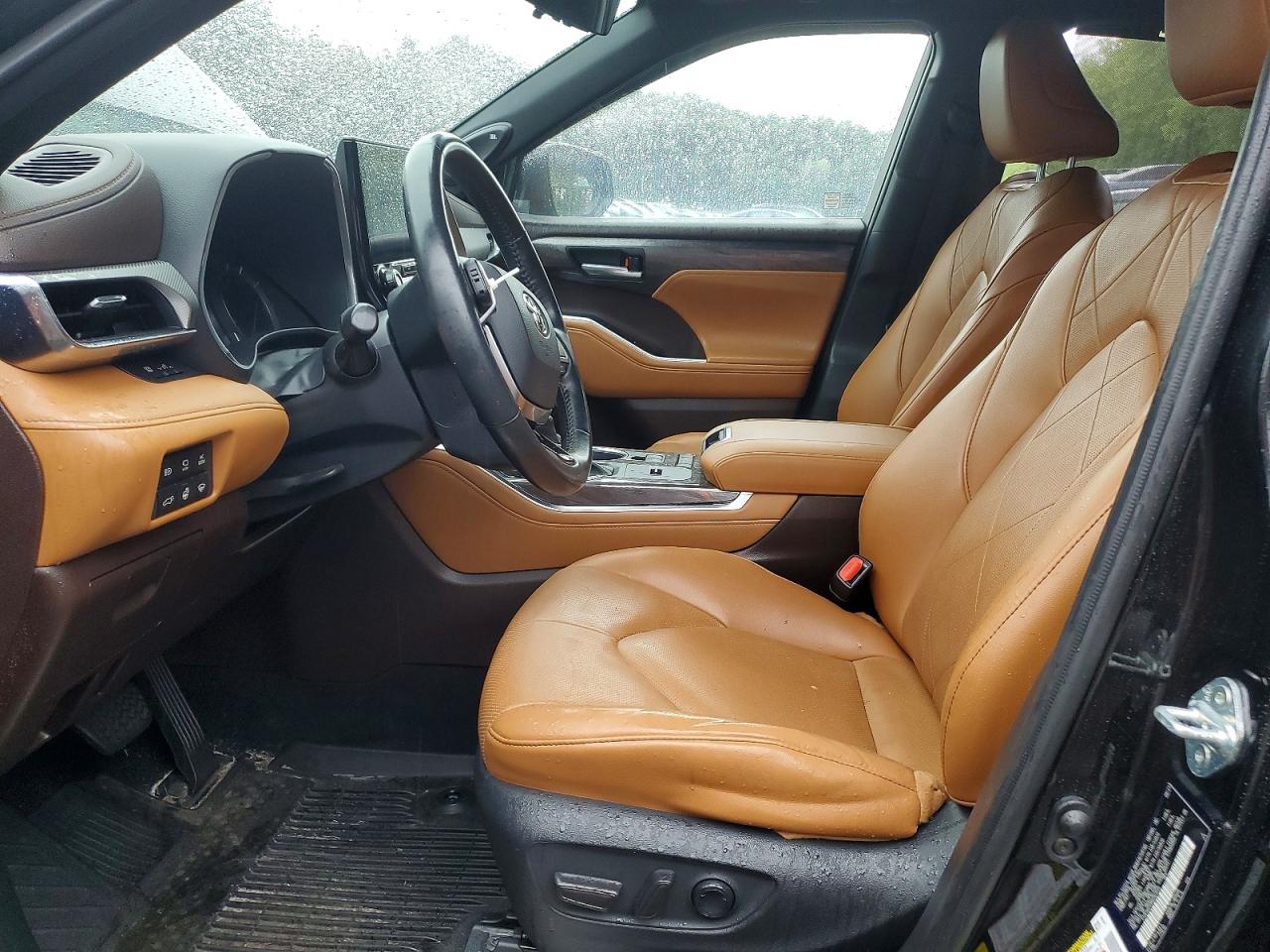 2021 TOYOTA HIGHLANDER
