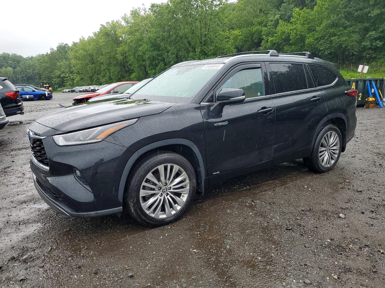 2021 TOYOTA HIGHLANDER