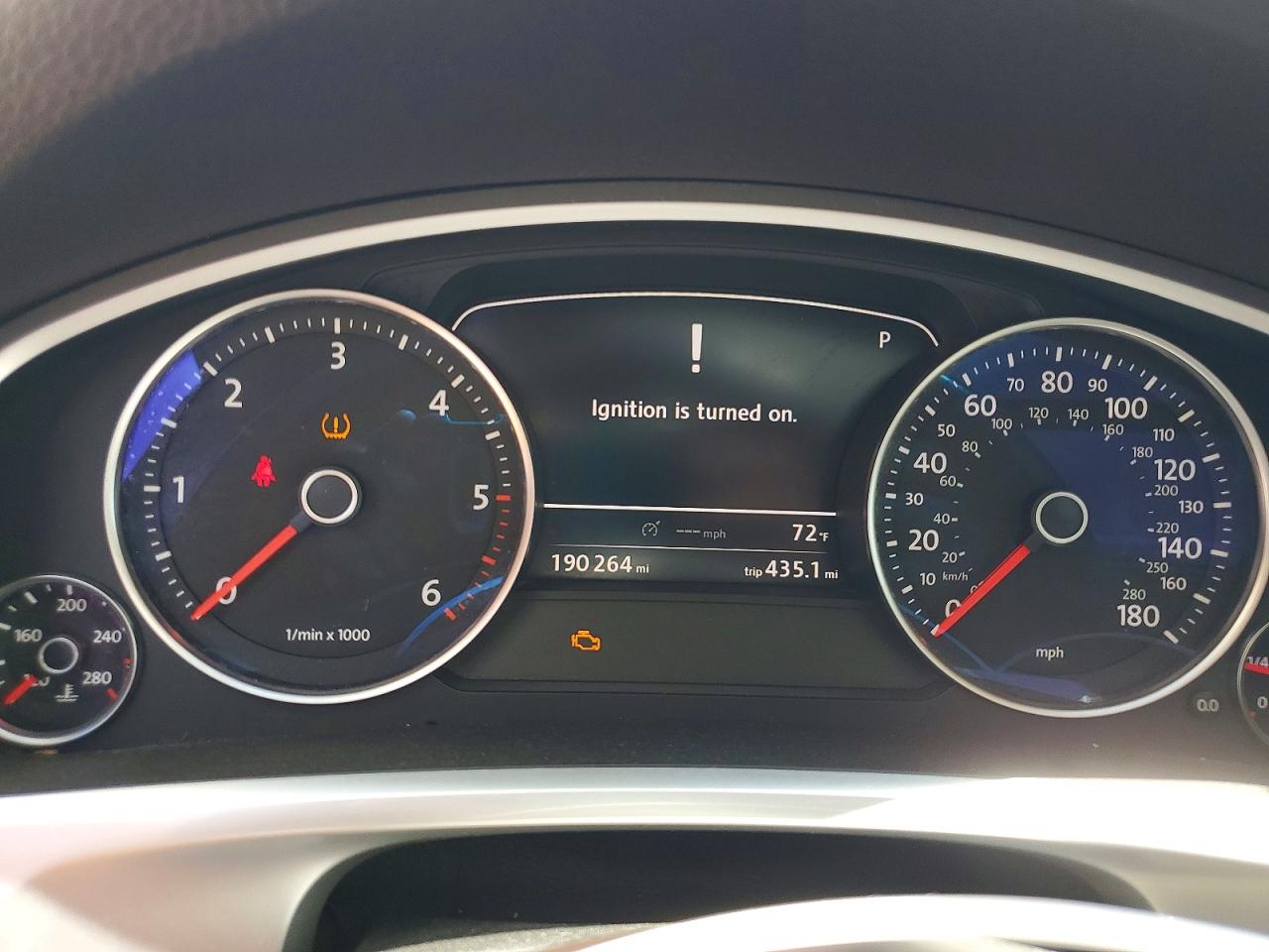 2012 VOLKSWAGEN TOUAREG