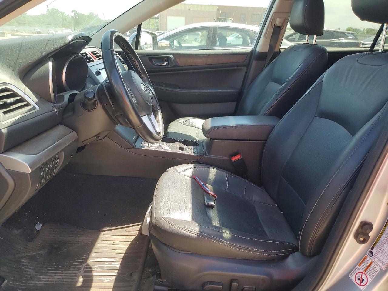 2016 SUBARU OUTBACK