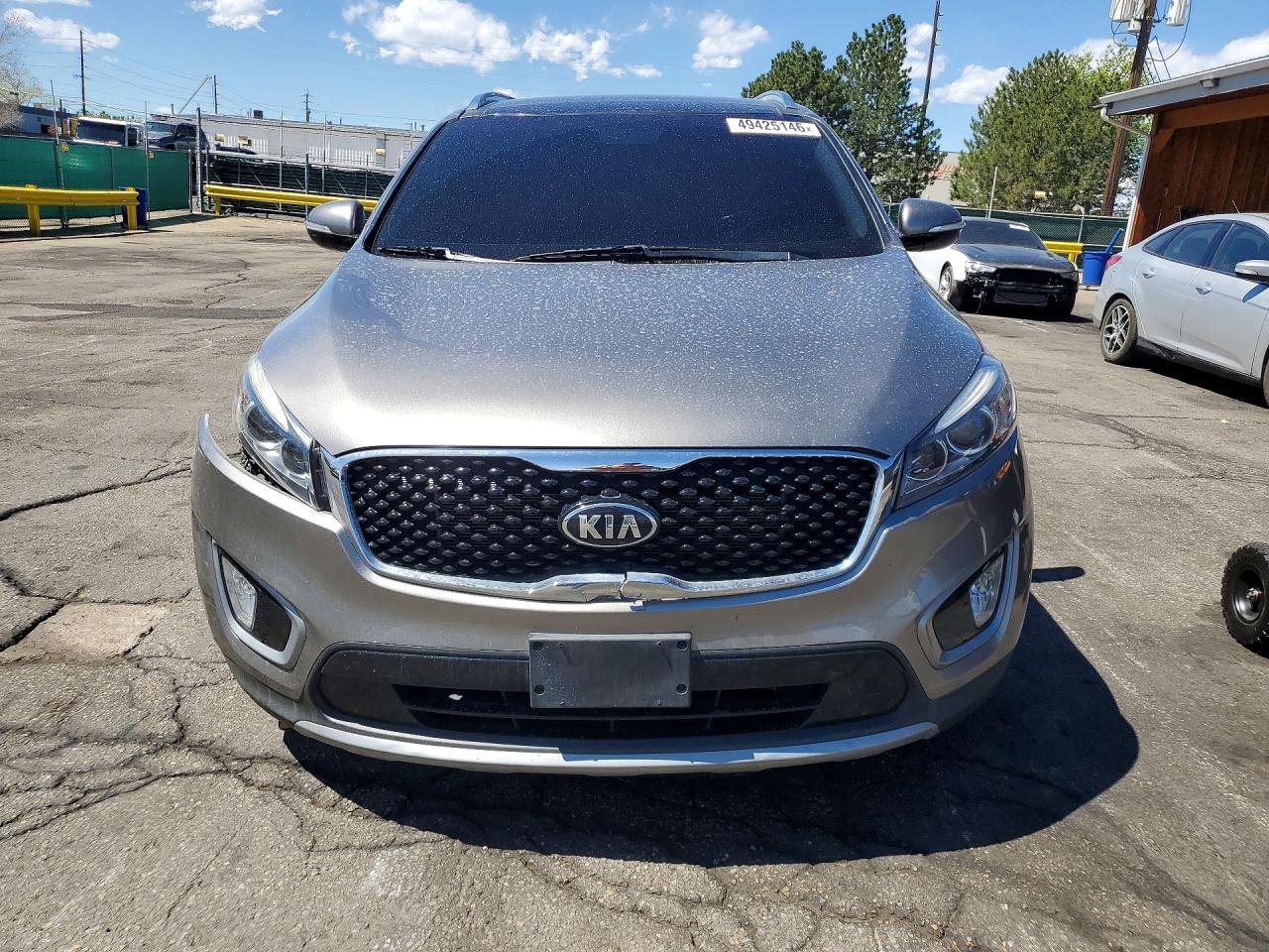 2016 KIA SORENTO
