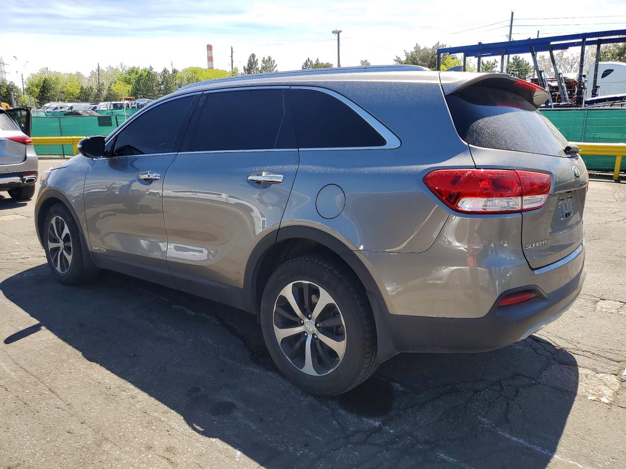 2016 KIA SORENTO