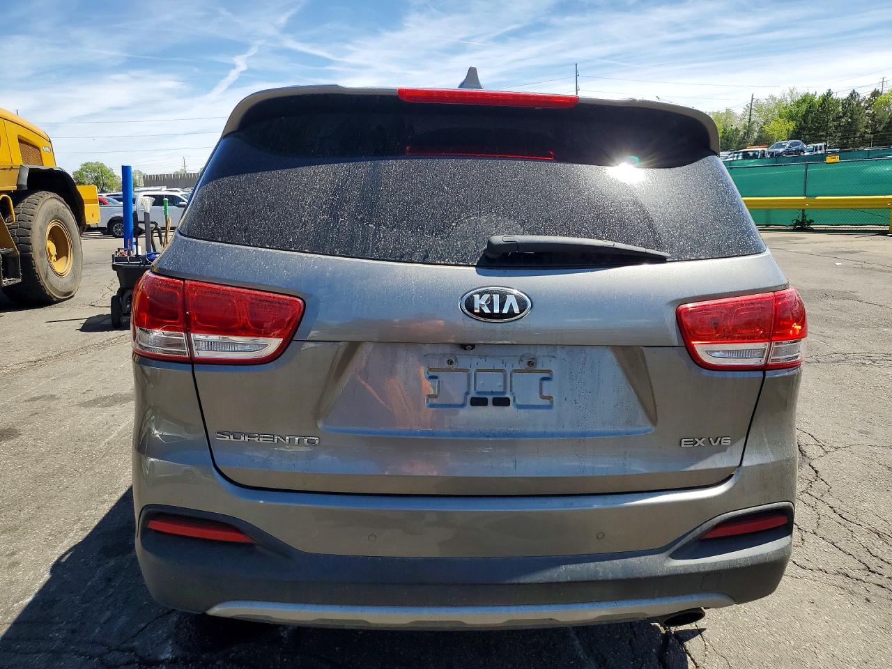 2016 KIA SORENTO