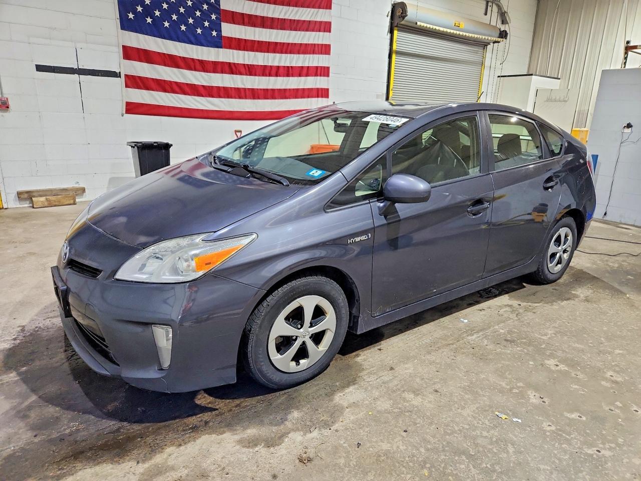 2015 TOYOTA PRIUS