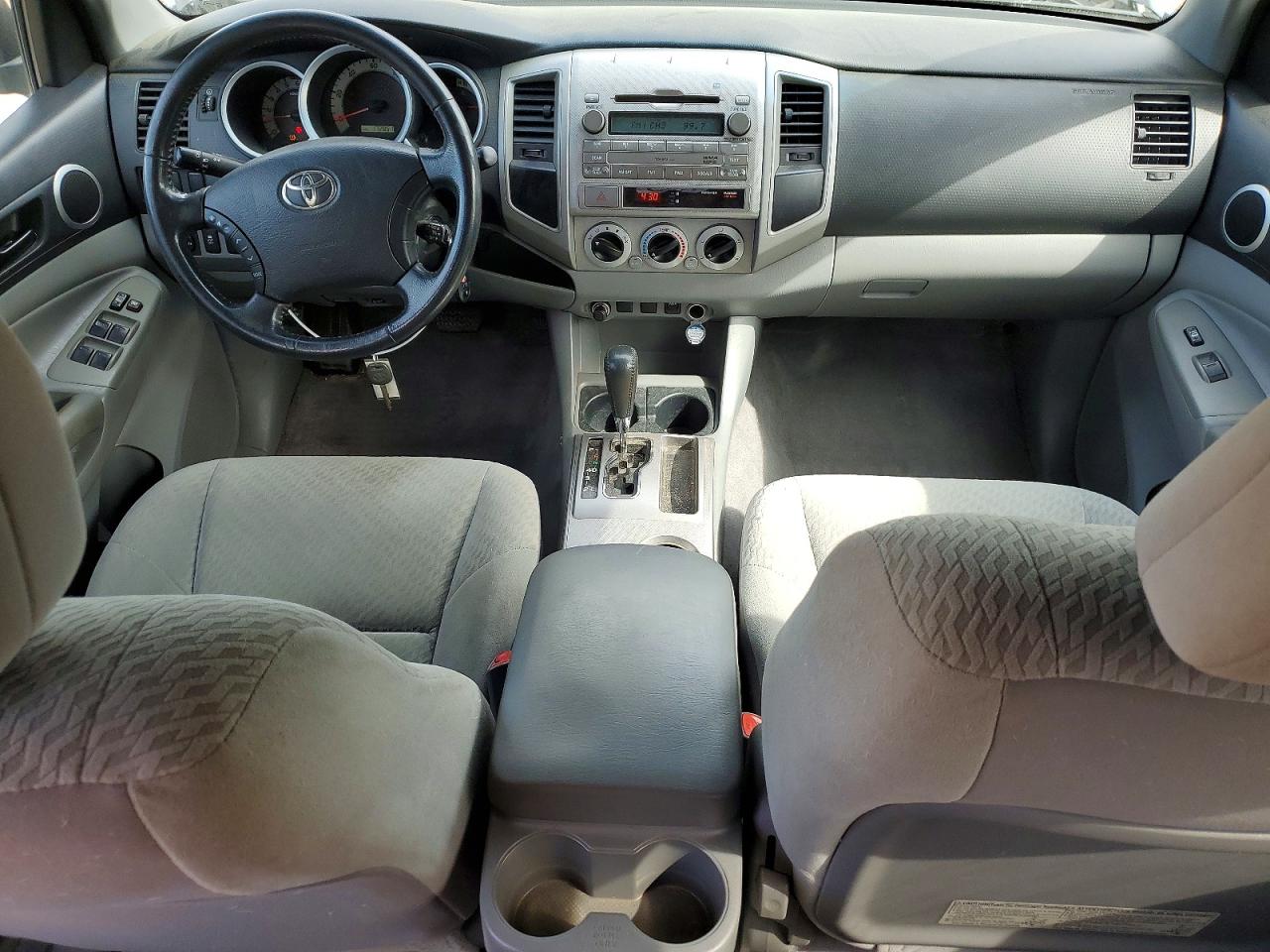 2011 TOYOTA TACOMA