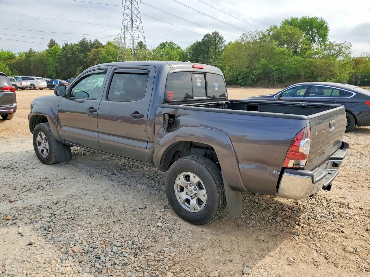 2011 TOYOTA TACOMA