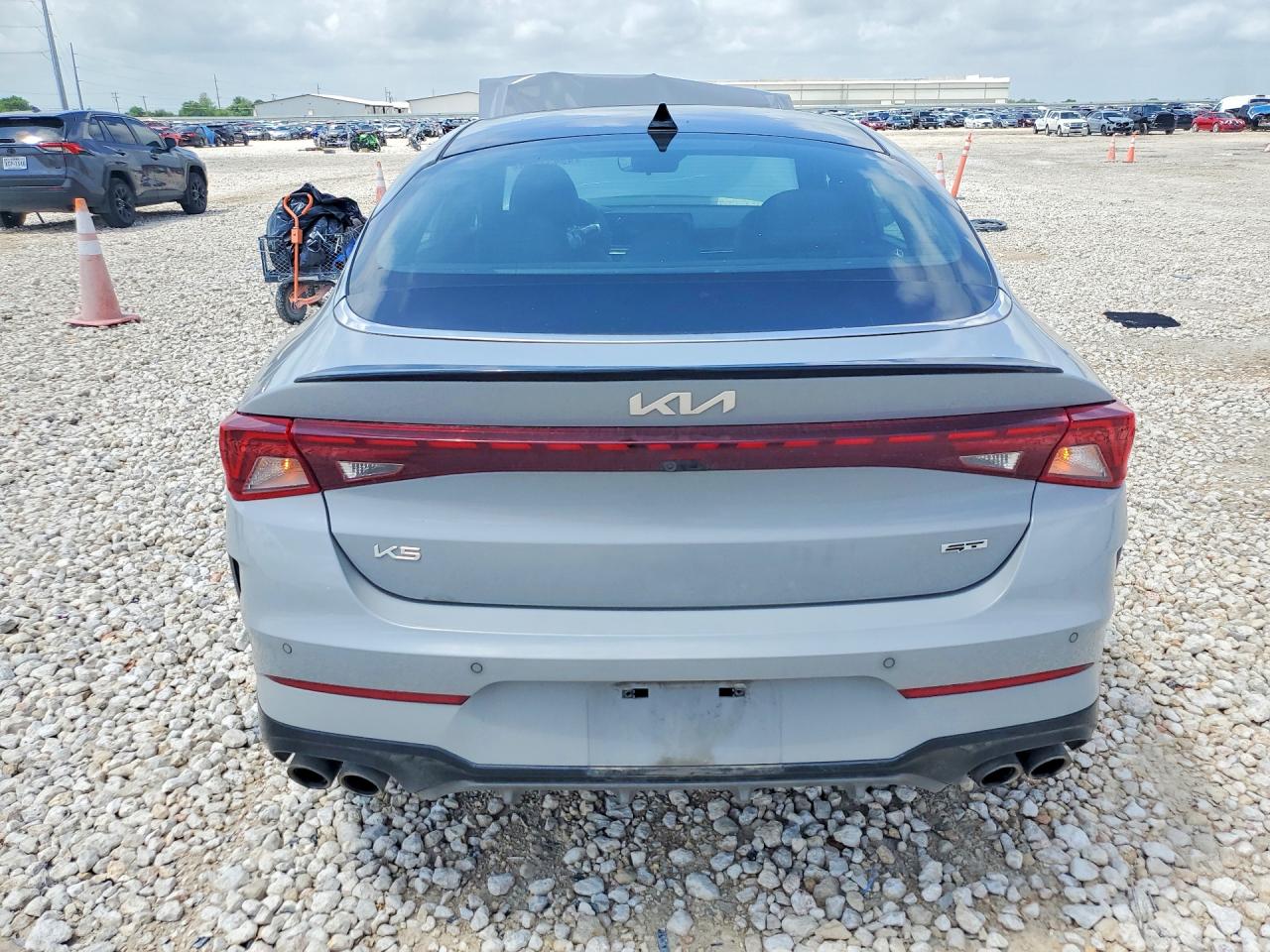 2023 KIA K5