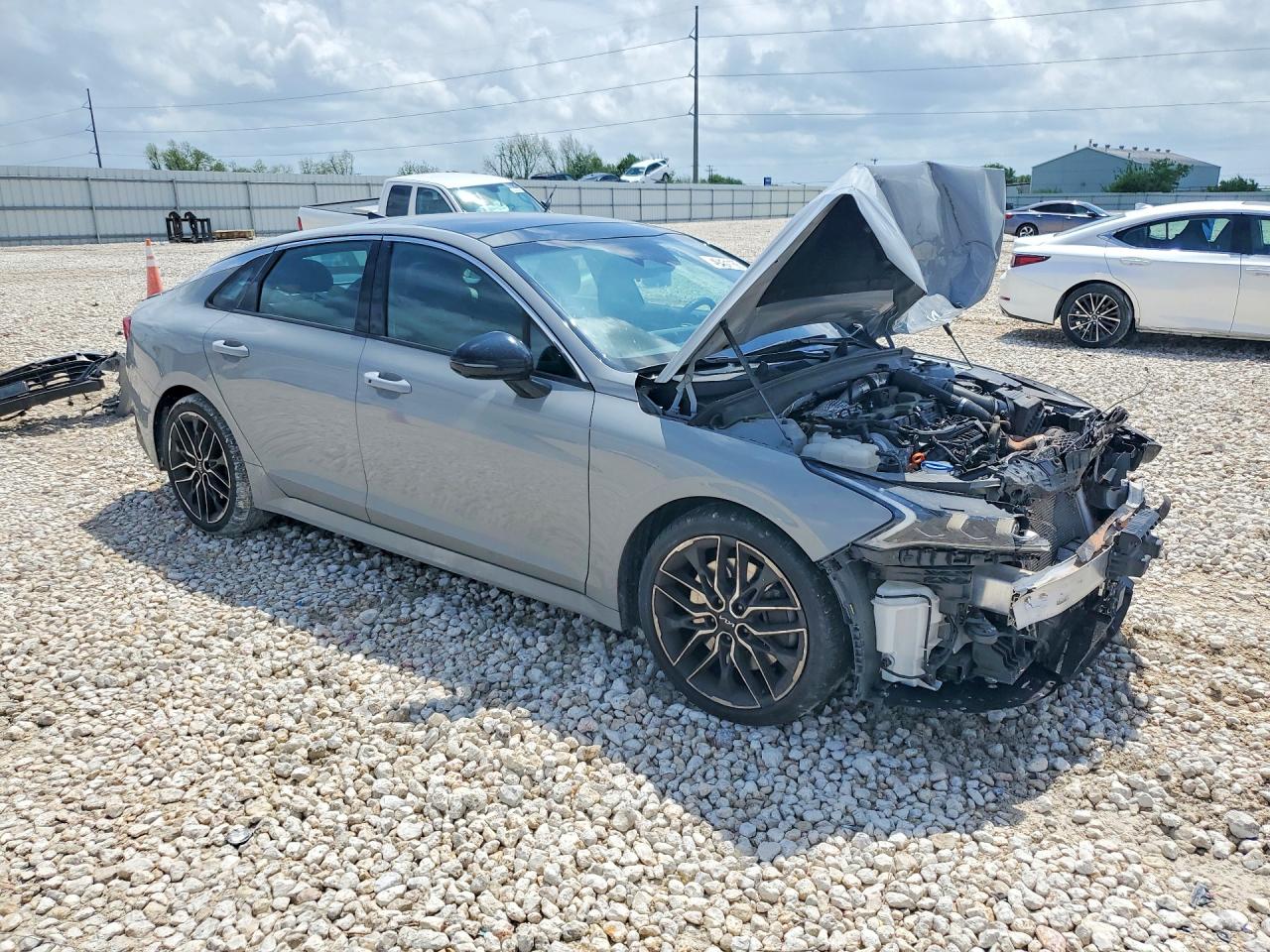 2023 KIA K5