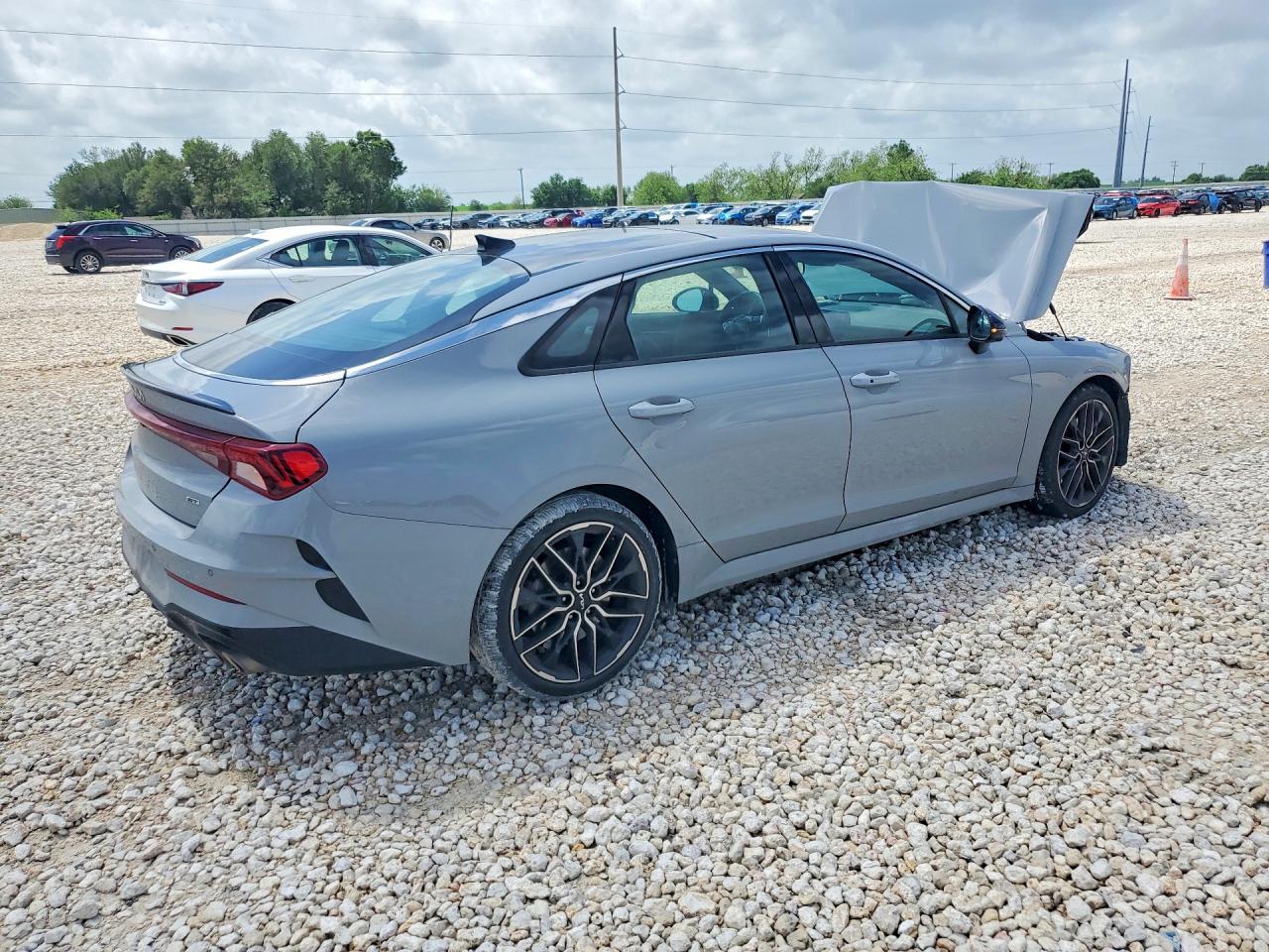 2023 KIA K5