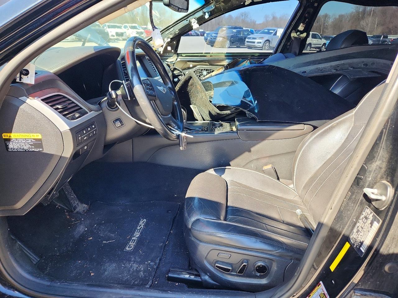 2015 HYUNDAI GENESIS