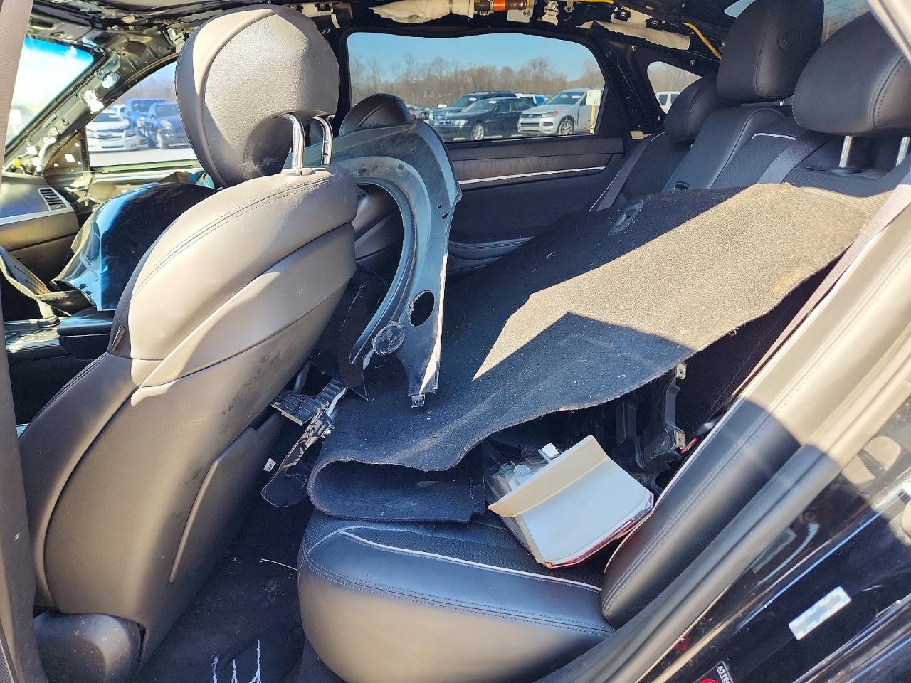 2015 HYUNDAI GENESIS