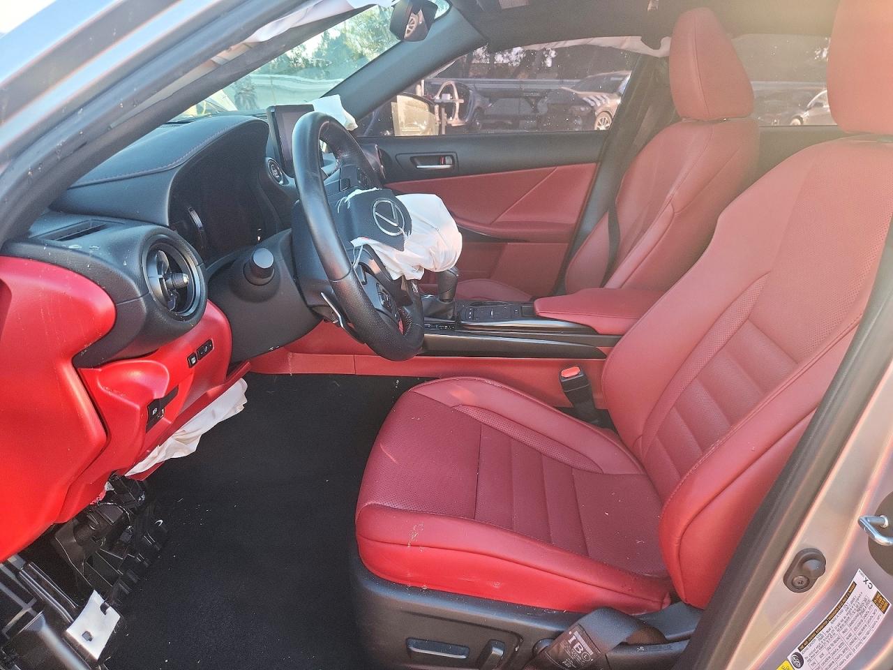2023 LEXUS IS