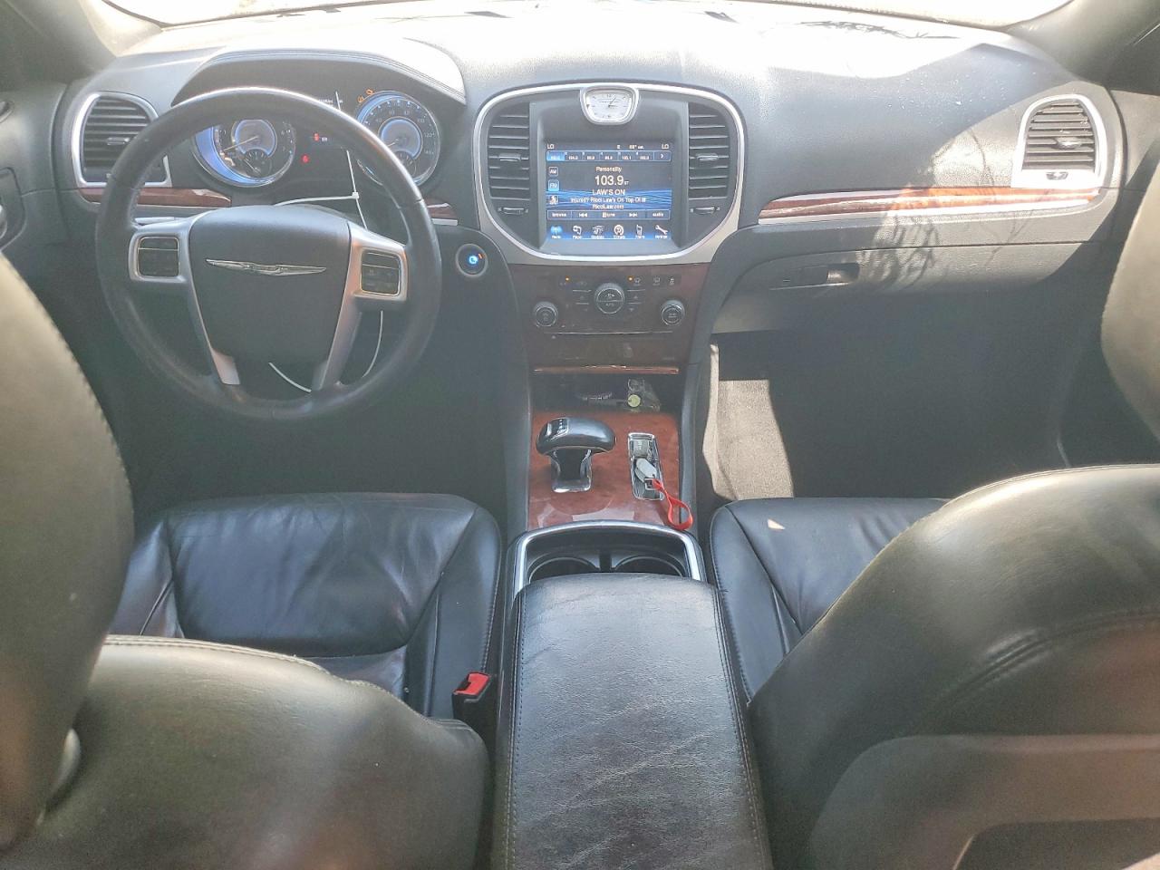 2013 CHRYSLER 300